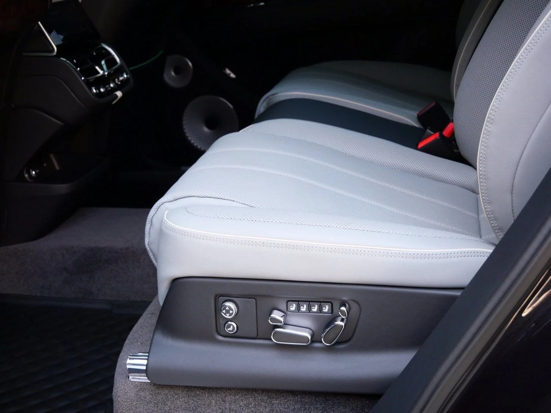 mph021_1799221380_2804e6c15d7890c909f6116fe569fde8x_7a43077414