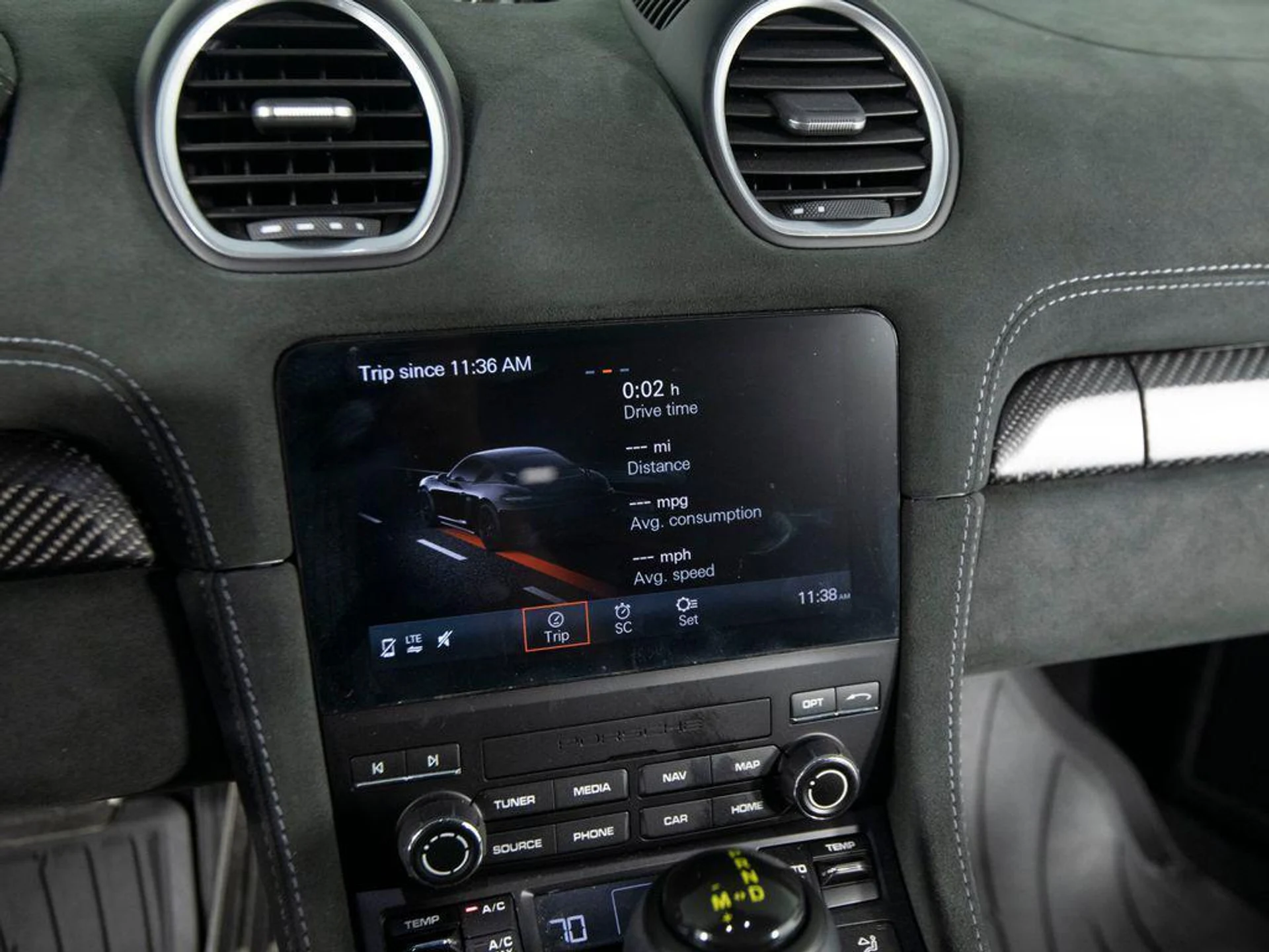 mph021_180075930_is8ou8zxn65_C_Zlk_J8x0_Og1u_OE_86837e3ba3