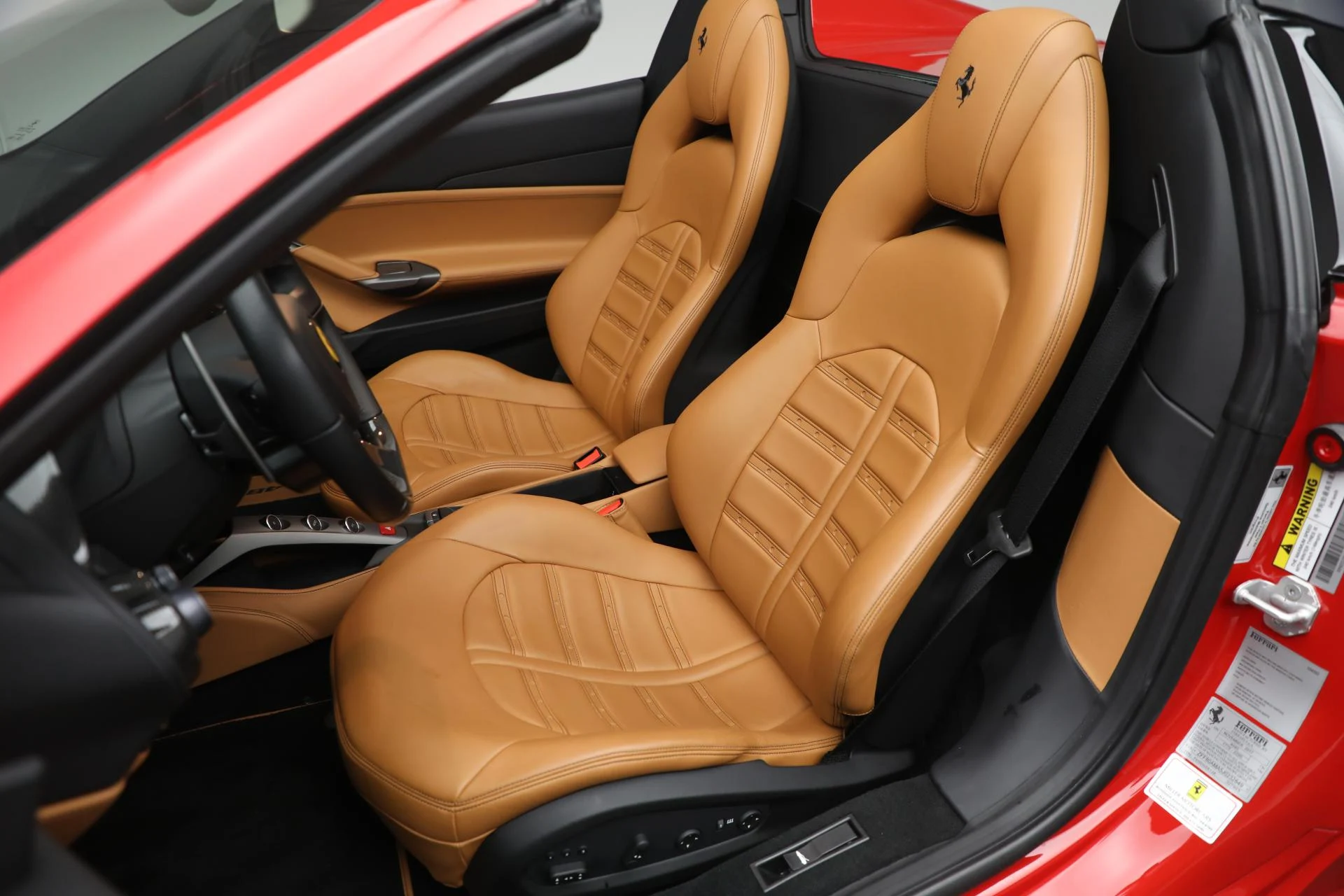 mph021_1801068199_Used_2018_Ferrari_488_Spider_d482ed96af