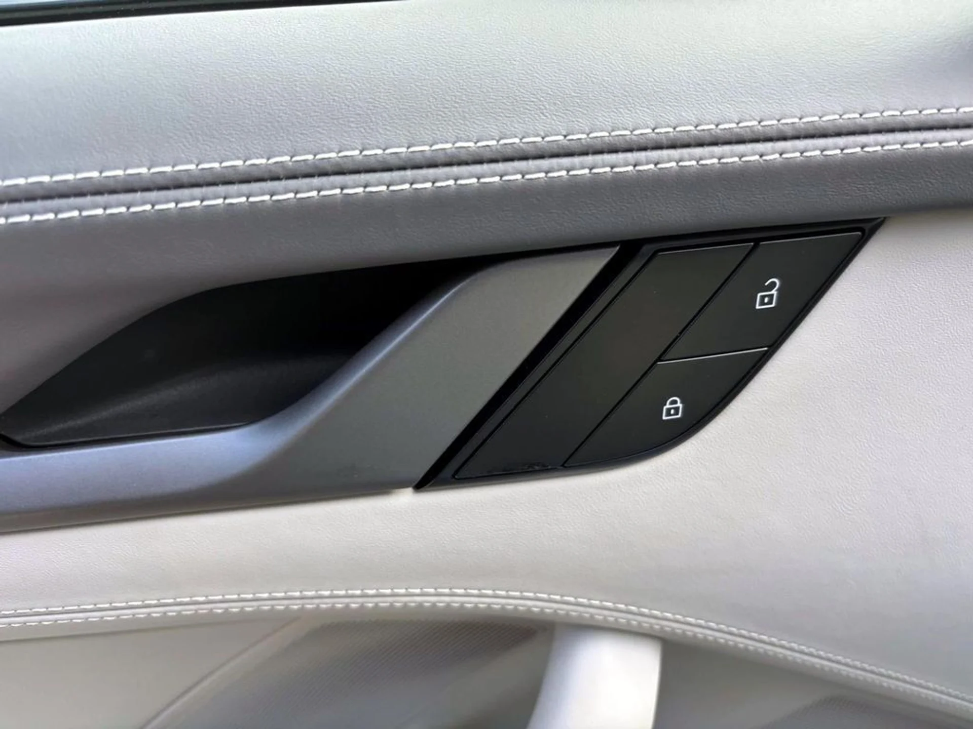 mph021_1803040265_e67fed643ae832bd64eb576319486e7fx_9799fa9347