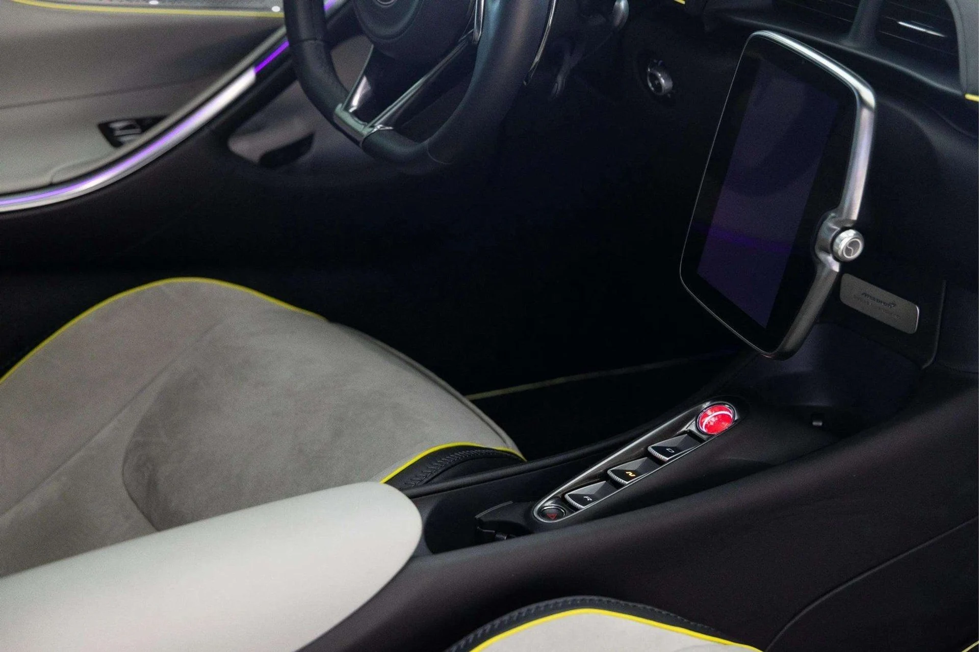 mph021_1807781711_image_22_5470c235e7