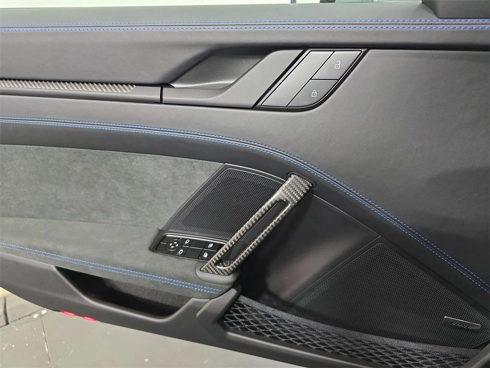 mph021_1814951655_4e4c2f59d5af99fbbcb305373838e0f9_3498463011