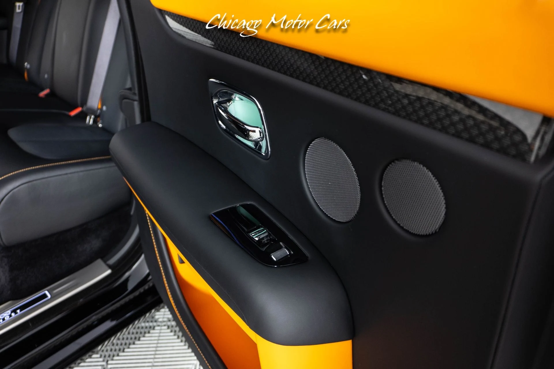 mph021_1826666266_13458_p22_l_2c9bb5f48e