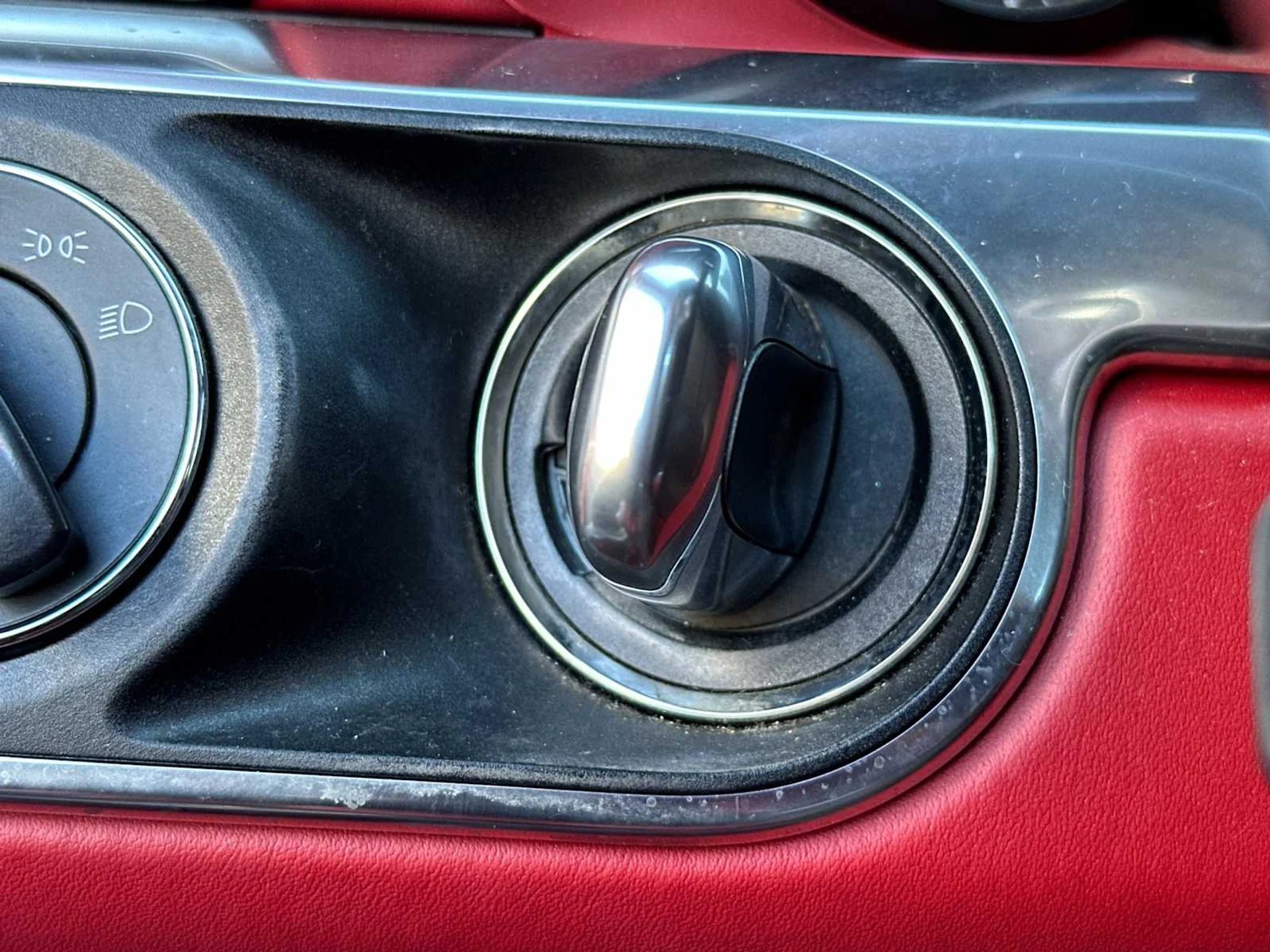 mph021_1834789462_30e0b8b466ac3d0e7f802a5977323147x_5fccb96046