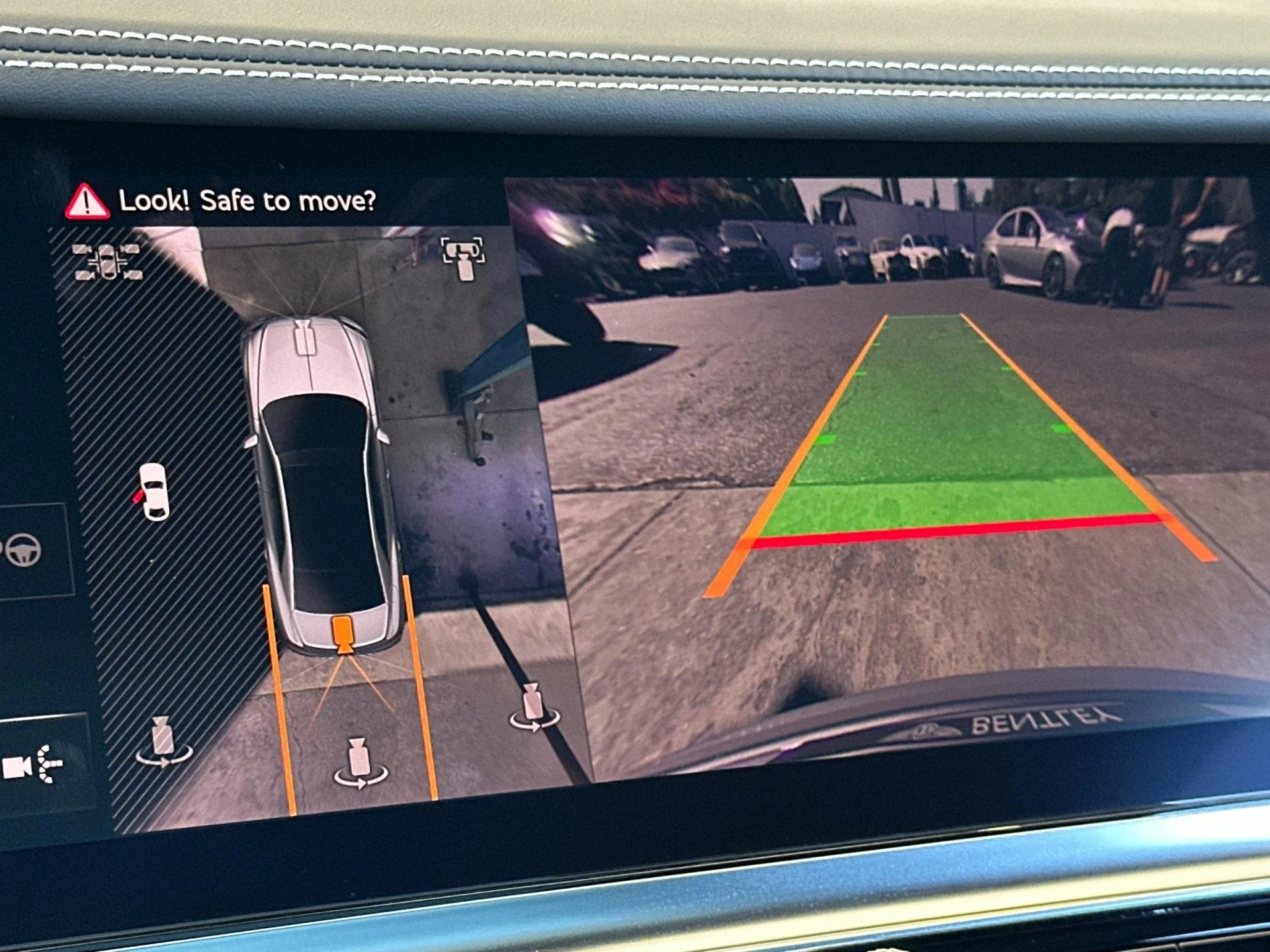 mph021_1838370618_New_2025_Bentley_Flying_Spur_Speed_1760604020_4f56c6b768