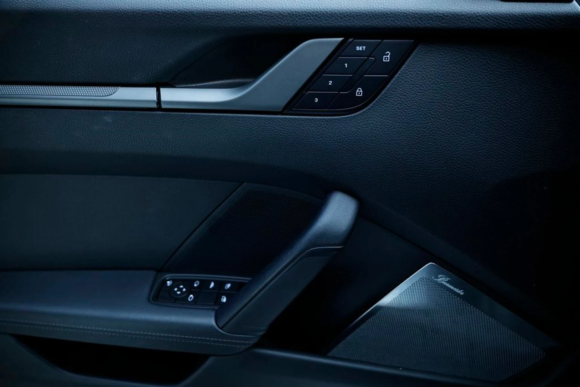 mph021_1839104930_05fe8eff736b25444d354b4e3bdafcab_1720650e62