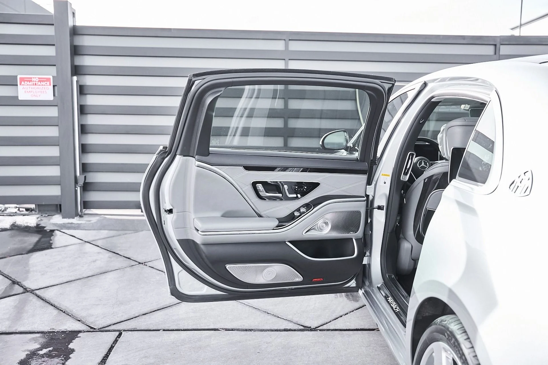 mph021_1839539948_Used_2021_Mercedes_Benz_S_Class_Maybach_S_580_1771643099_92ff4738bd