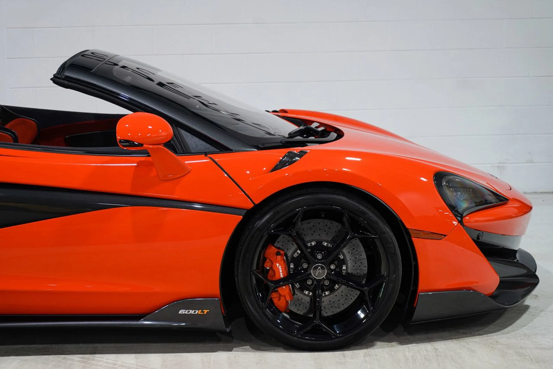 mph021_184343154_d75cd5bbf33046b780c7841dd37c36b6_326fa269eb