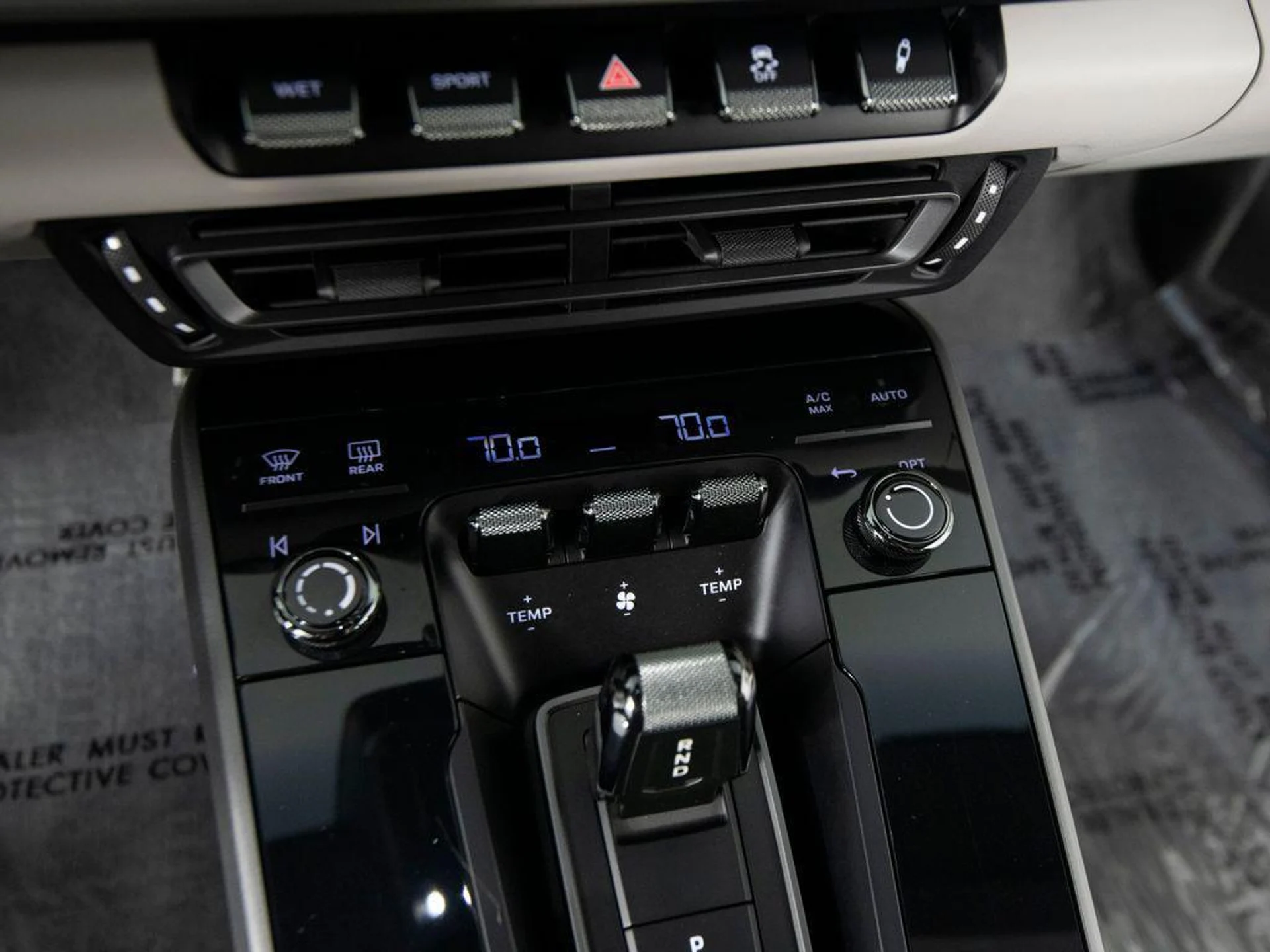 mph021_1846404933_nks582_Ett_M0_PL_8q_Sxjo_ONVDHK_4_A_04b385ec15