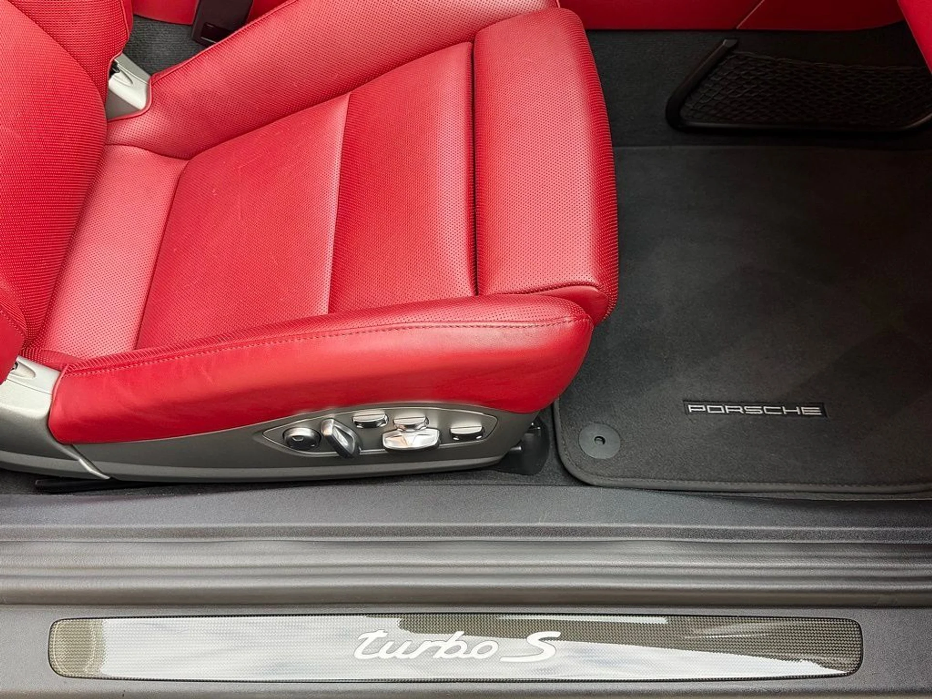 mph021_1849074839_845270b950e15909ad1624aabdaf6e2bx_83fc2ae144