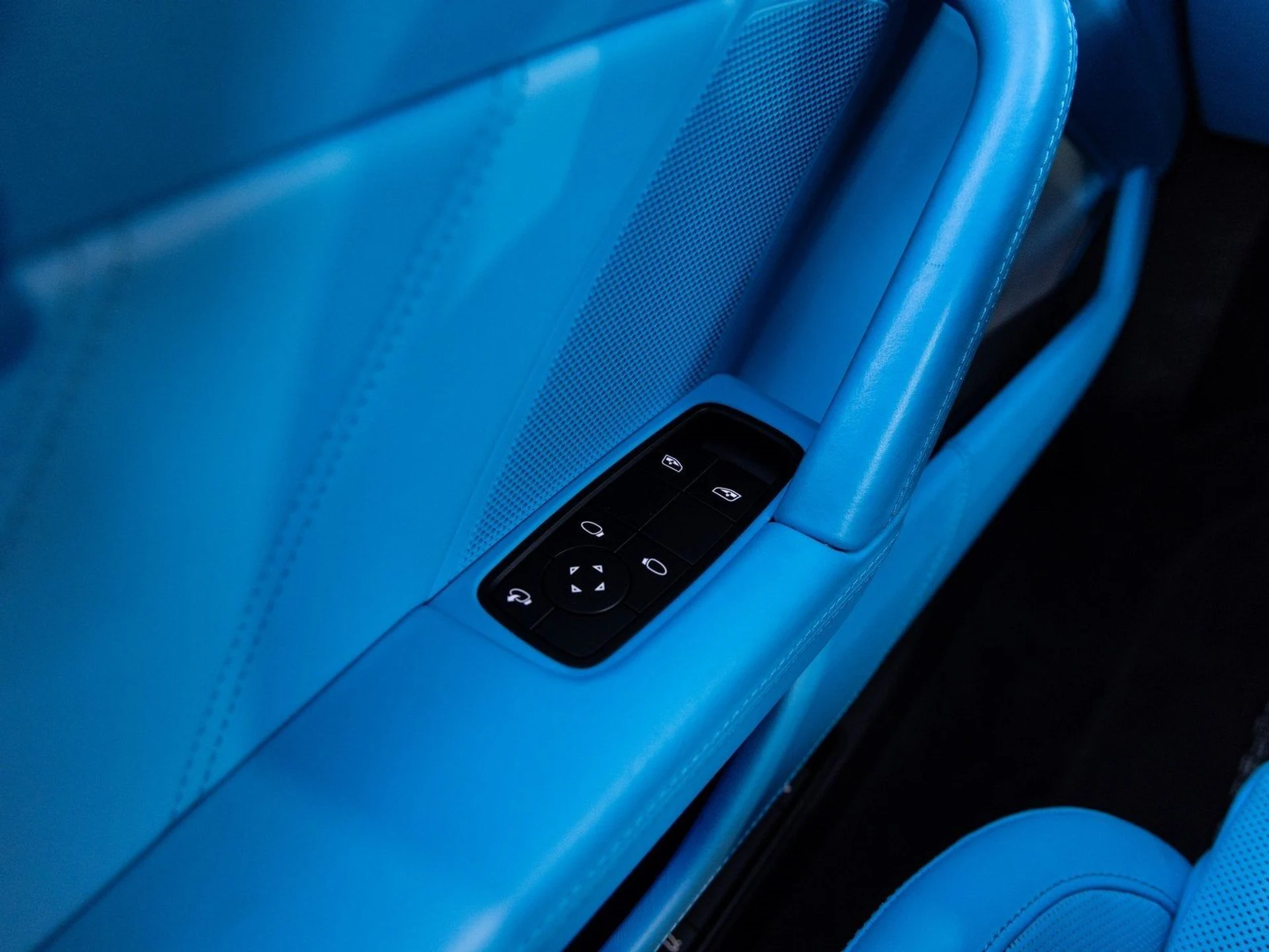 mph021_1856572787_22_94a2fd8ae1