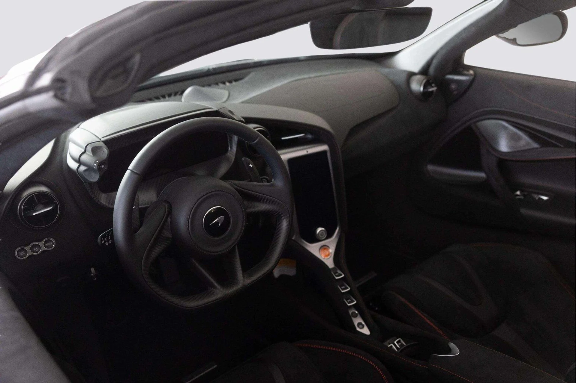 mph021_1867622984_image_22_d037049e63