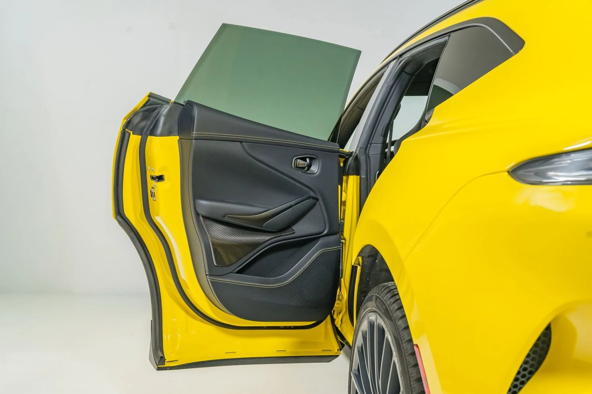 mph021_1872600348_113a86bf47254537b7f574dfd2a4c795_f61c605e0e