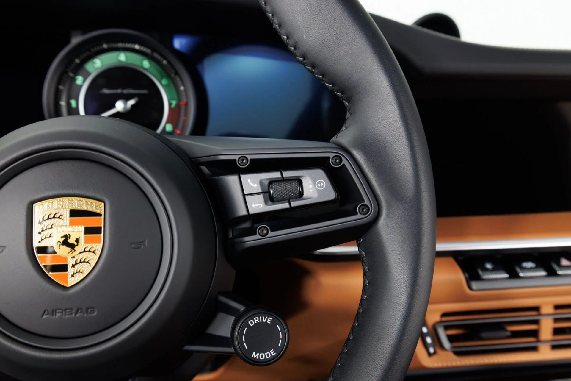 mph021_1874277680_Used_2023_Porsche_911_Sport_Classic_1775497638_3d15965299