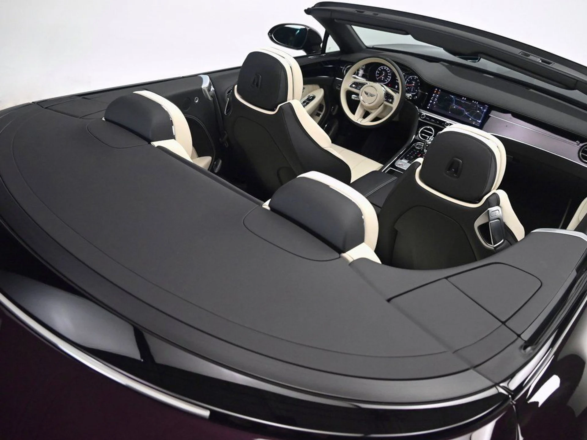 mph021_18754842_175353c38ce241f5a5e273abd7ff4b1b_1f4d9472fd