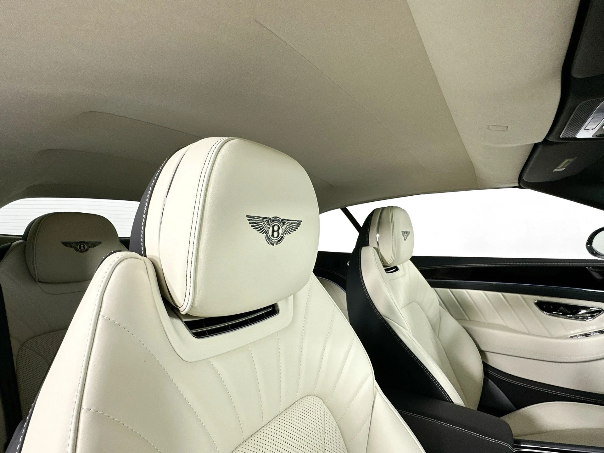 mph021_1883585474_22_d2757bf6fa