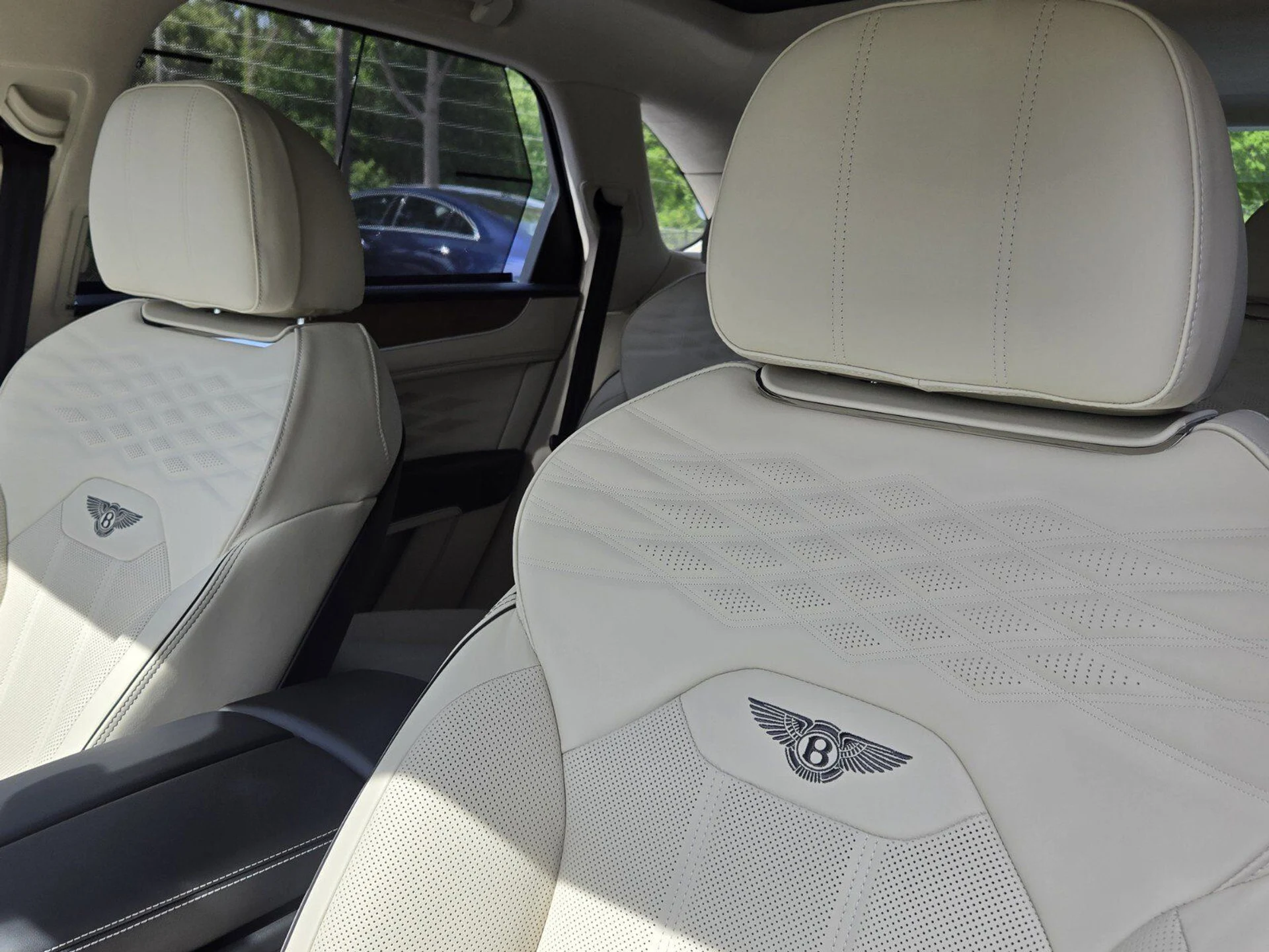 mph021_1885378953_9a657b7bc9faba46f80bc70323d0bff8x_a7d97ac7da