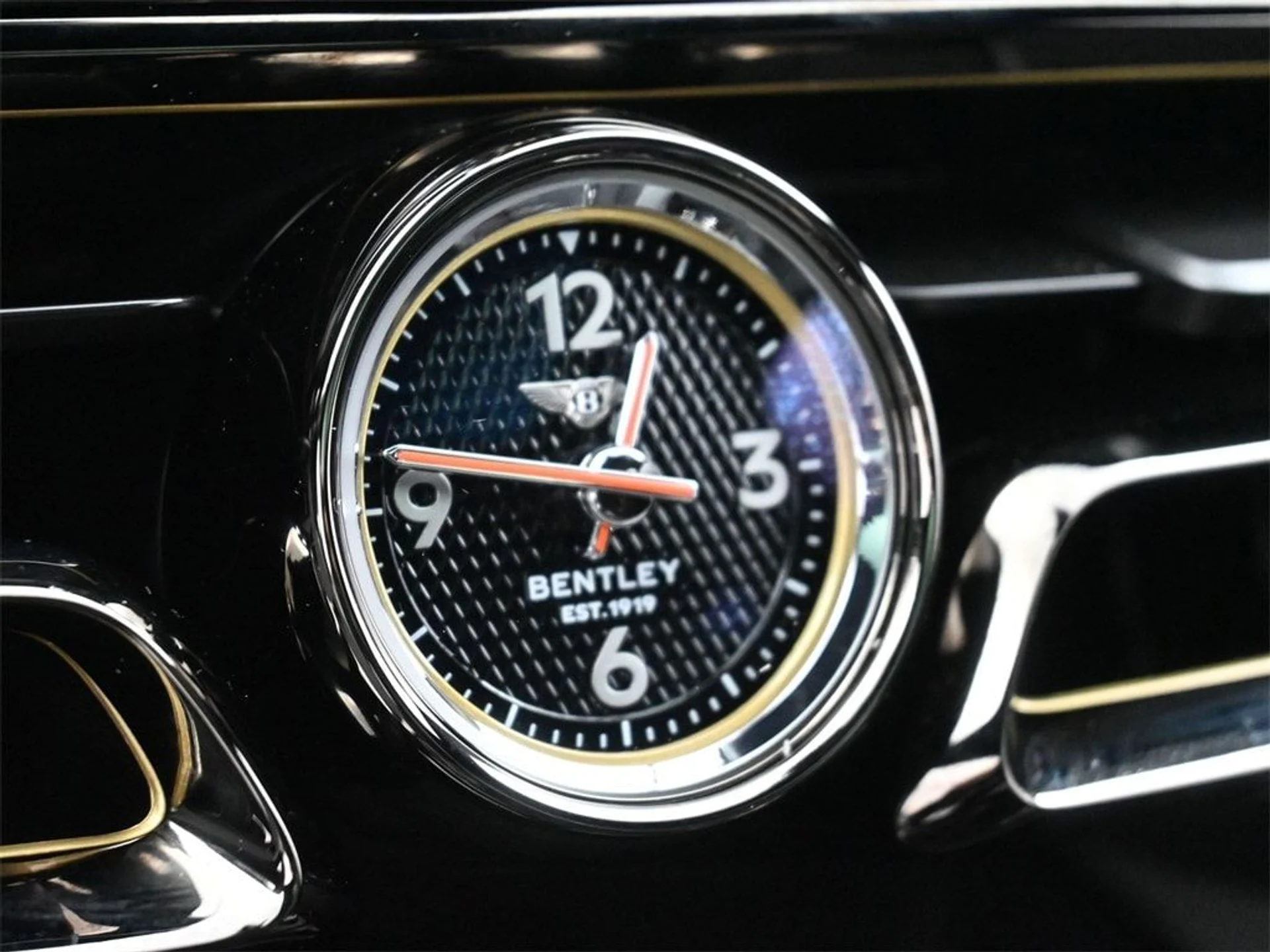 mph021_1886998604_36a873d9c04dc8dc7f4464cb99a7776ax_8990c4c38d