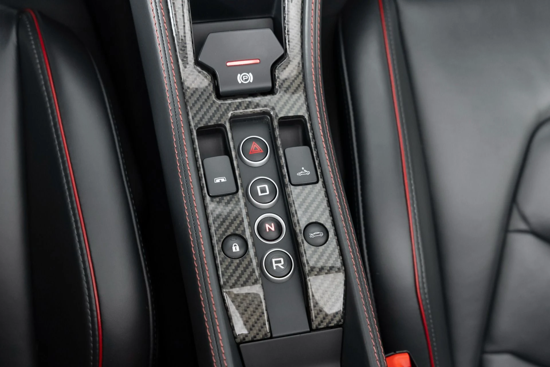 mph021_1887687448_Used_2016_Mclaren_650_S_Spider_1758049515_0cc17153f1