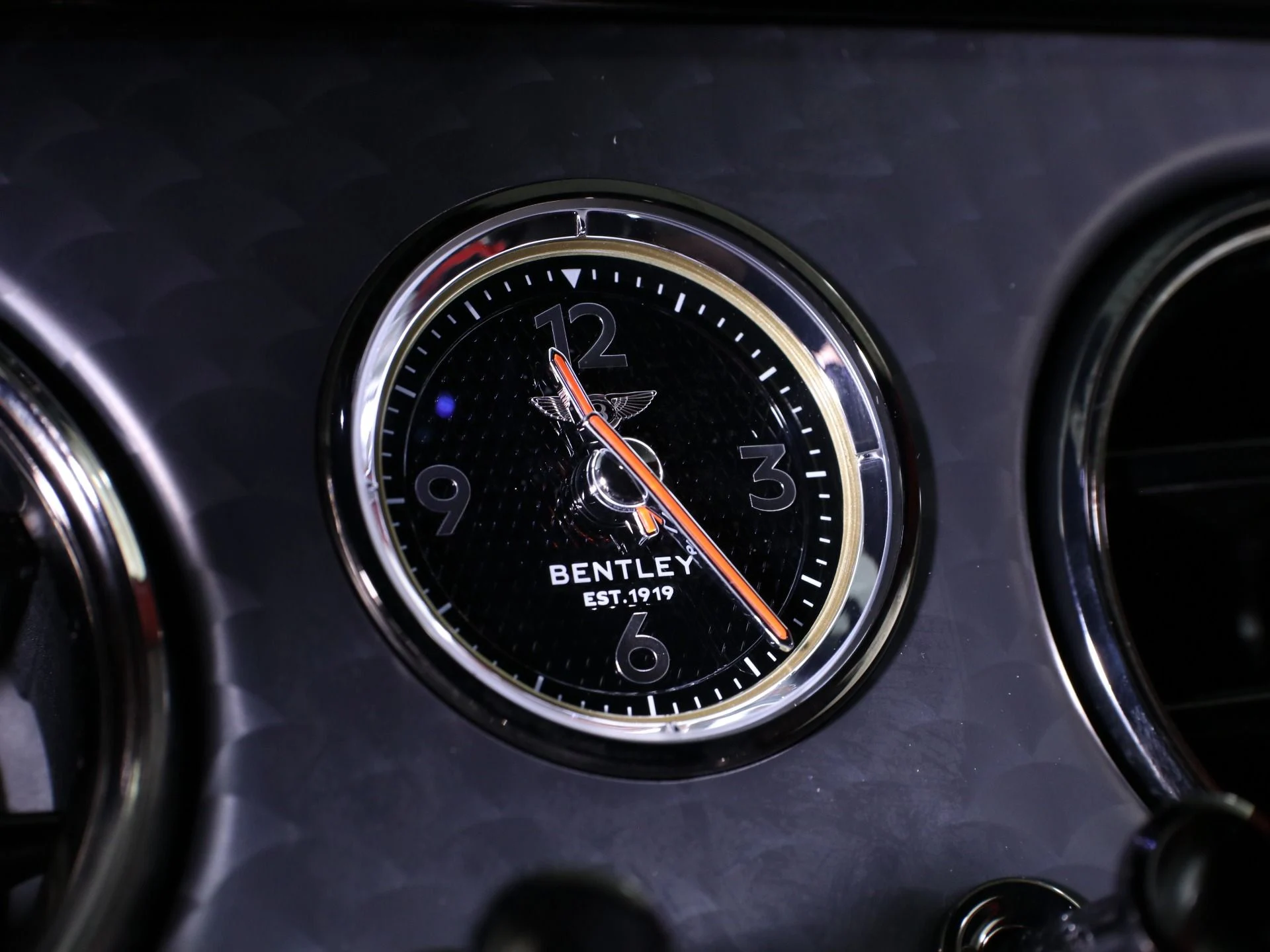 mph021_1892860407_New_2025_Bentley_Continental_GT_1756798536_22470867bb