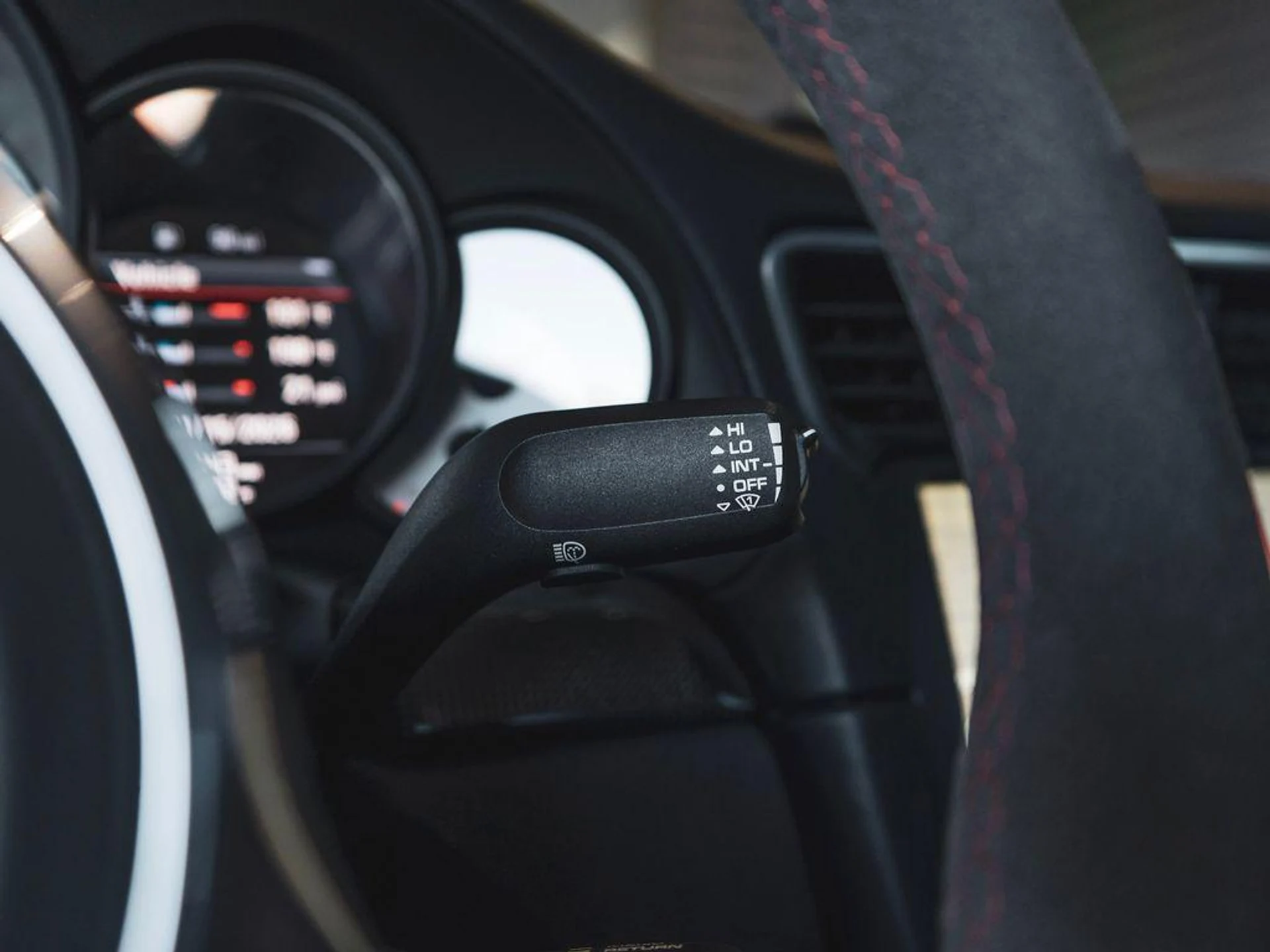 mph021_1899191436_k_P_Mw_Sk_KQ_d_E_Qn_GG_08_D_Zja_S_xo_e874237835