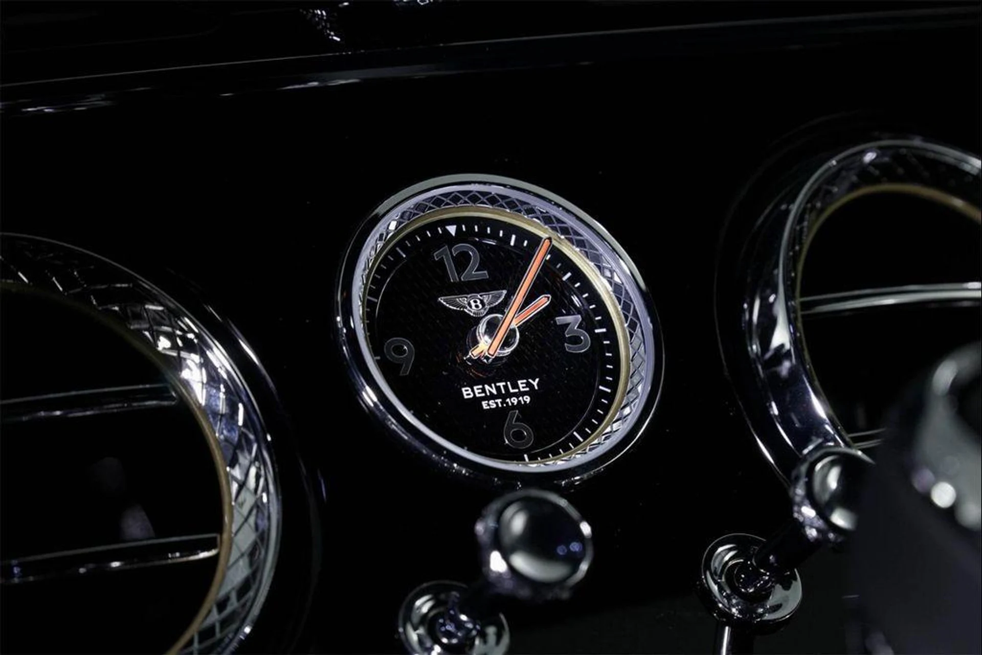 mph021_1899451139_kkuga_Mz_W0g60u_O01l_Ysf_R_iu3_ZE_b9d8a84c32