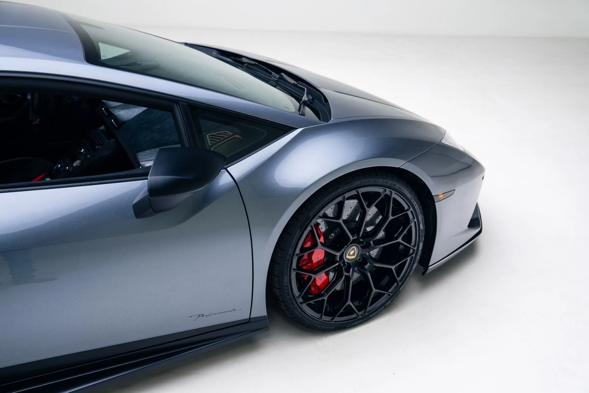 mph021_1900737877_Used_2018_Lamborghini_Huracan_LP_640_4_Performante_1765562514_4861b58a2a