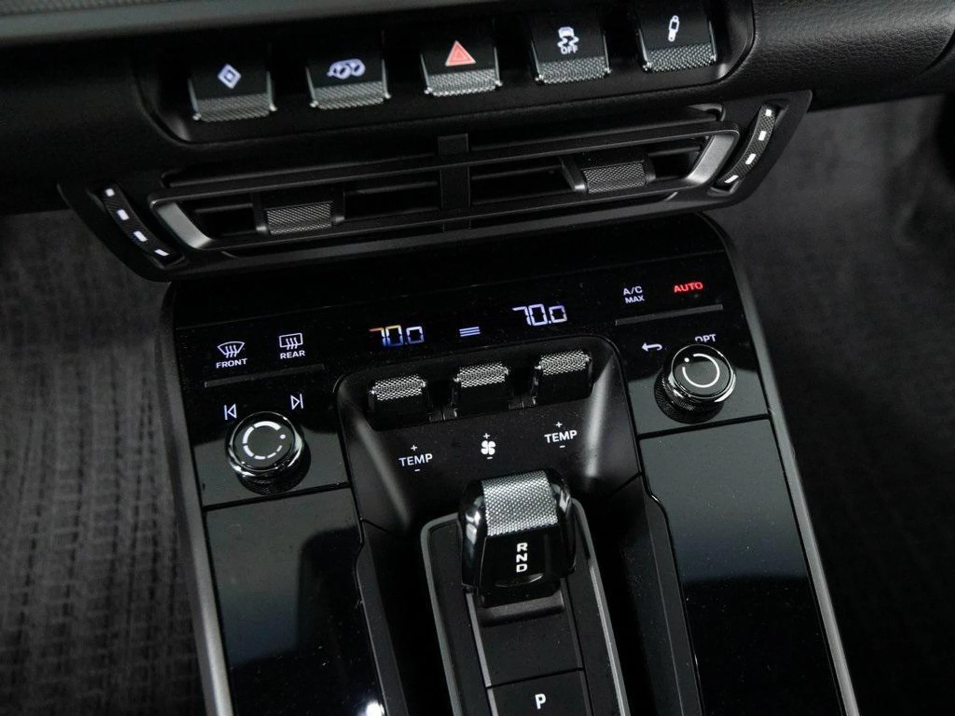 mph021_1905571139_4vz_Ta_Md_VOON_Qi_C_Dg_D_Rn_Ob_H5_GQ_8_M_201d8956f9