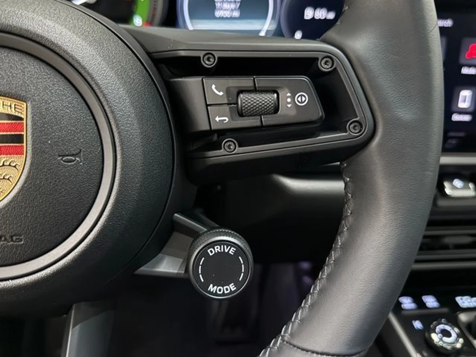 mph021_1906575018_ec13bfb9029275aed51547bda0ff3afb_30f6f2b891