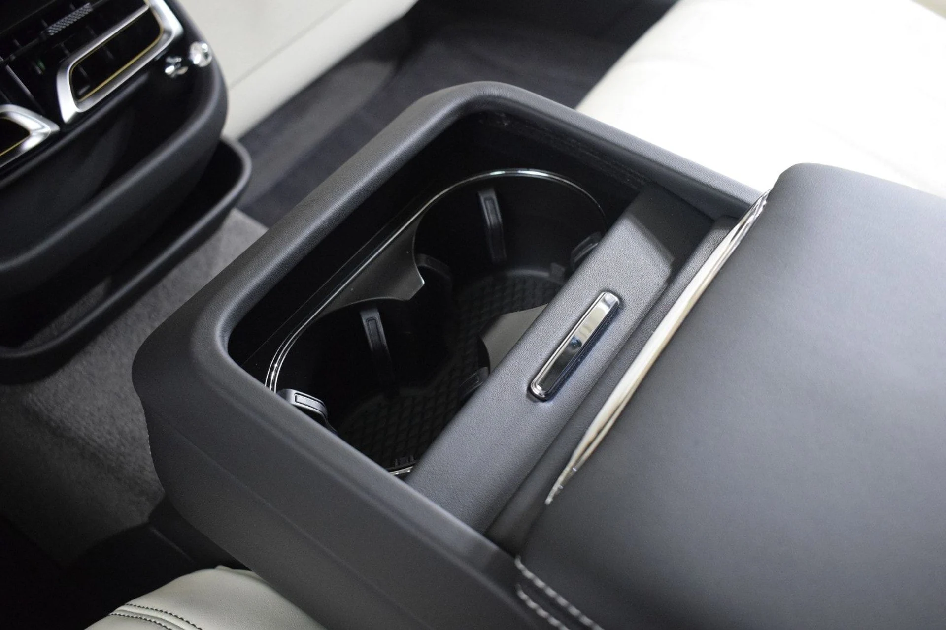 mph021_1907373196_ebe940336f29d9622d71bdc20085ab35x_9c172badcb