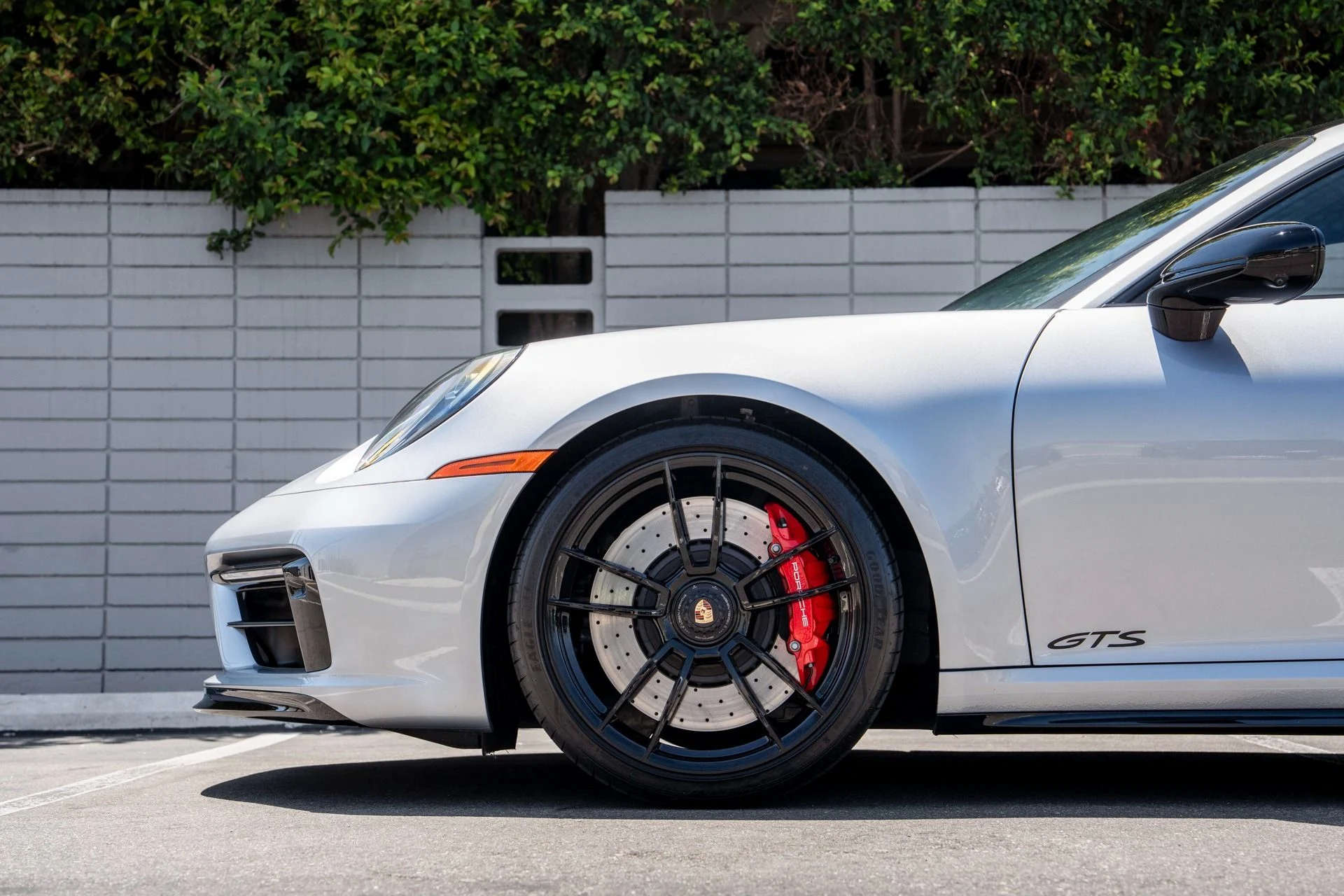 mph021_1911527909_Used_2024_Porsche_911_Carrera_4_GTS_1751587000_0ba93a20d4