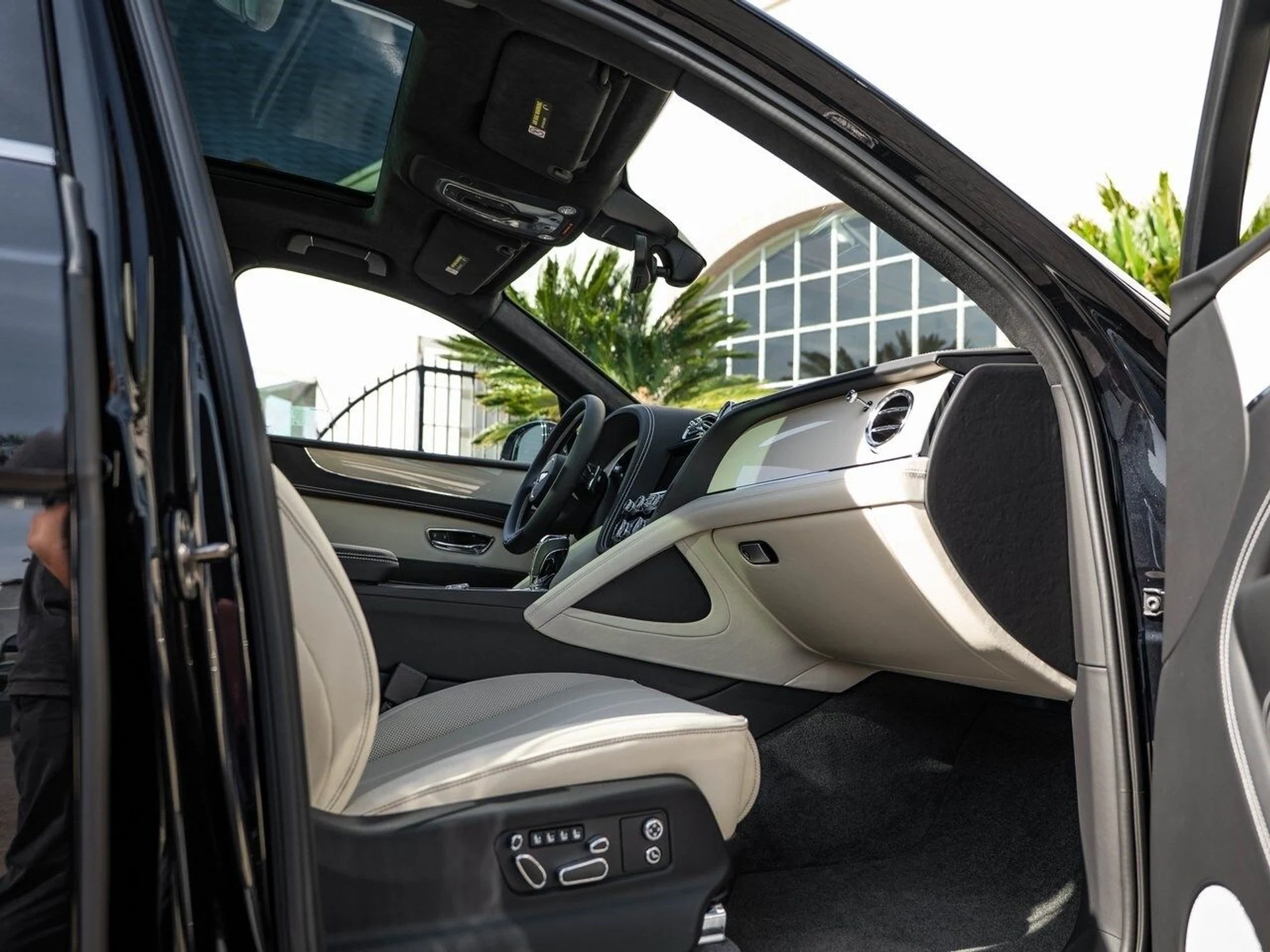 mph021_1915120518_18fc3c85379359d7d729875bef6d96e6x_3f6bef0d8e