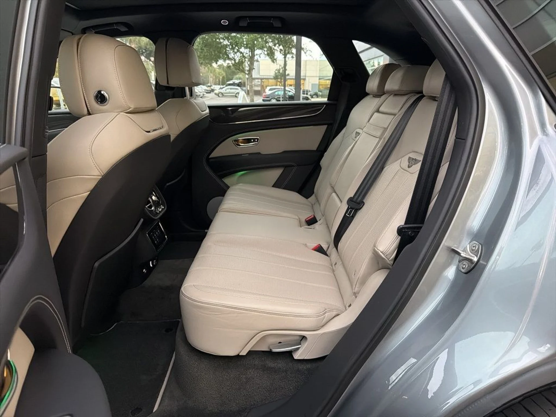 mph021_1917743675_8eb4fd0ec797f2e3a2615bbd56b6c7a1_a96aadcbc2