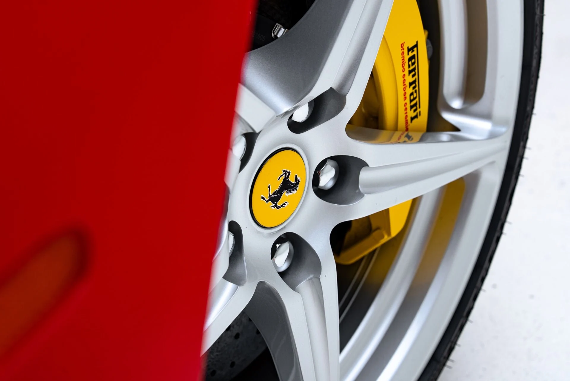 mph021_1920814859_Used_2014_Ferrari_458_Spider_1778539625_91537a81fa