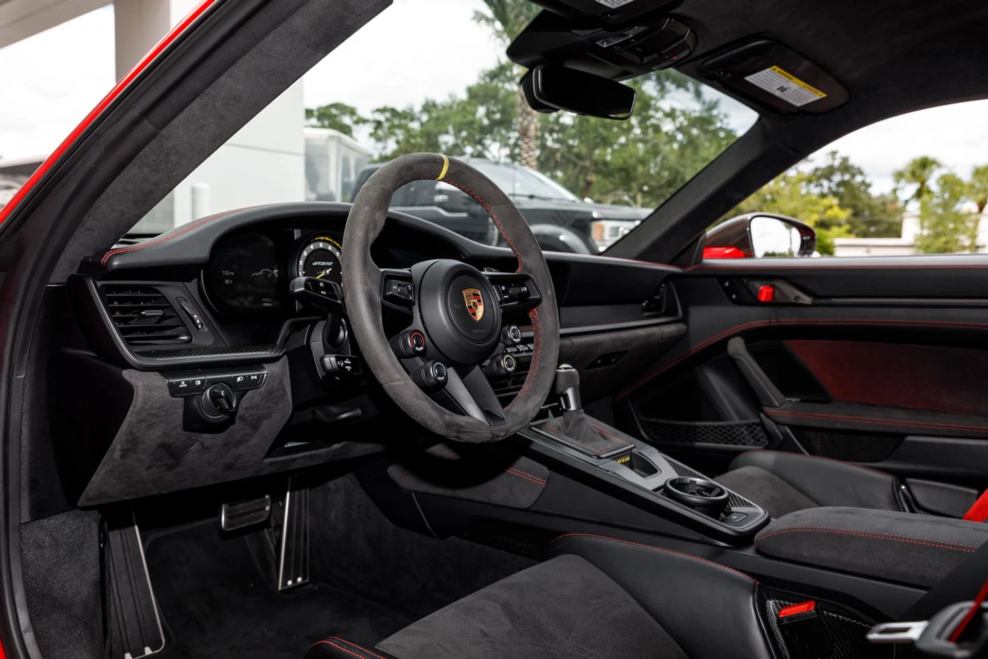 mph021_1924358600_Used_2023_Porsche_911_GT_3_RS_75fef7d58b