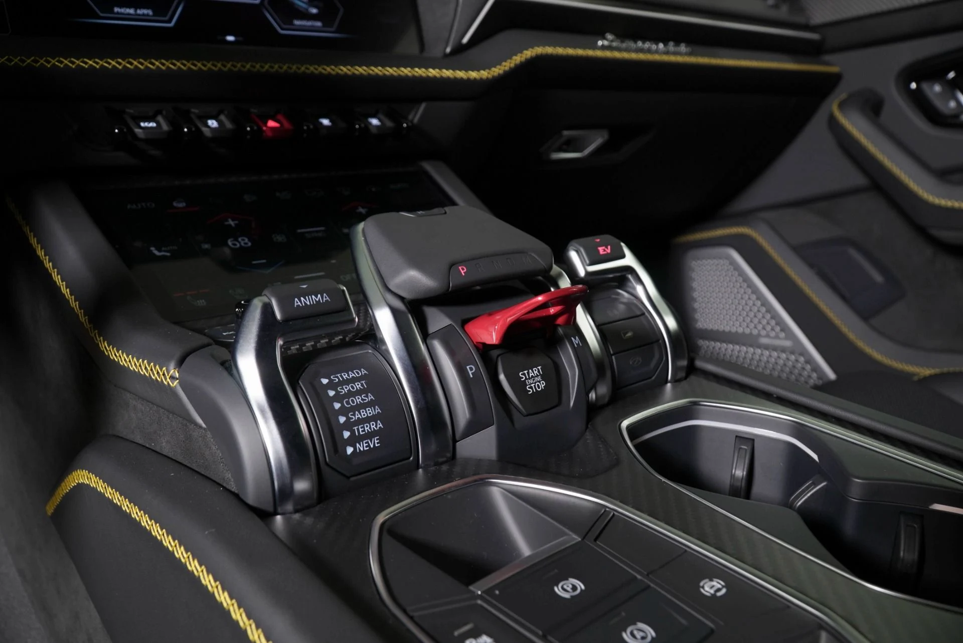 mph021_1924912332_New_2025_Lamborghini_Urus_SE_1776533291_c8151d1627
