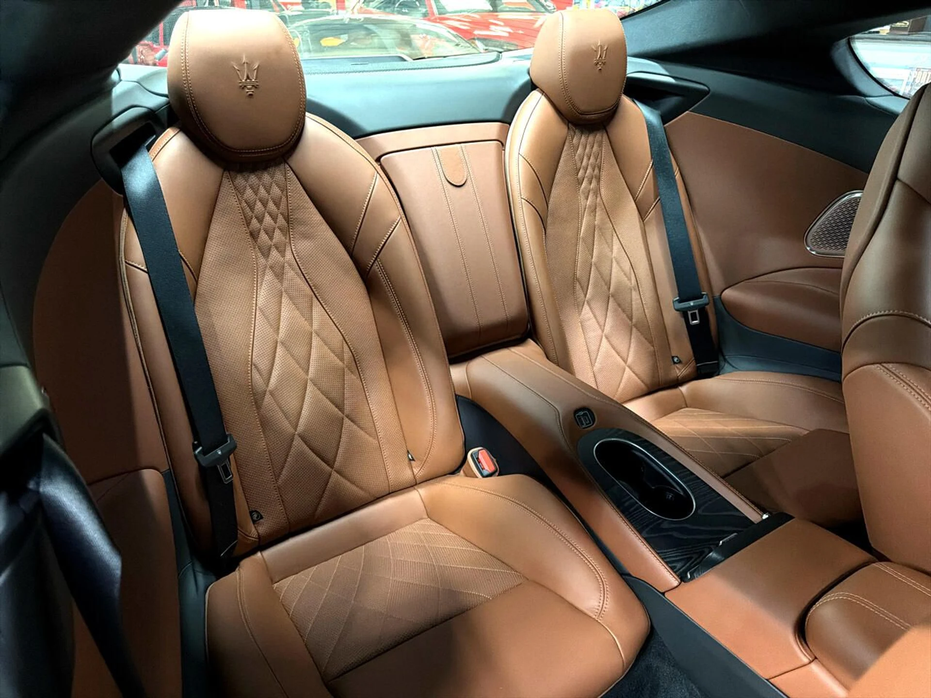 mph021_19252172_639015868588757490_63e081191b