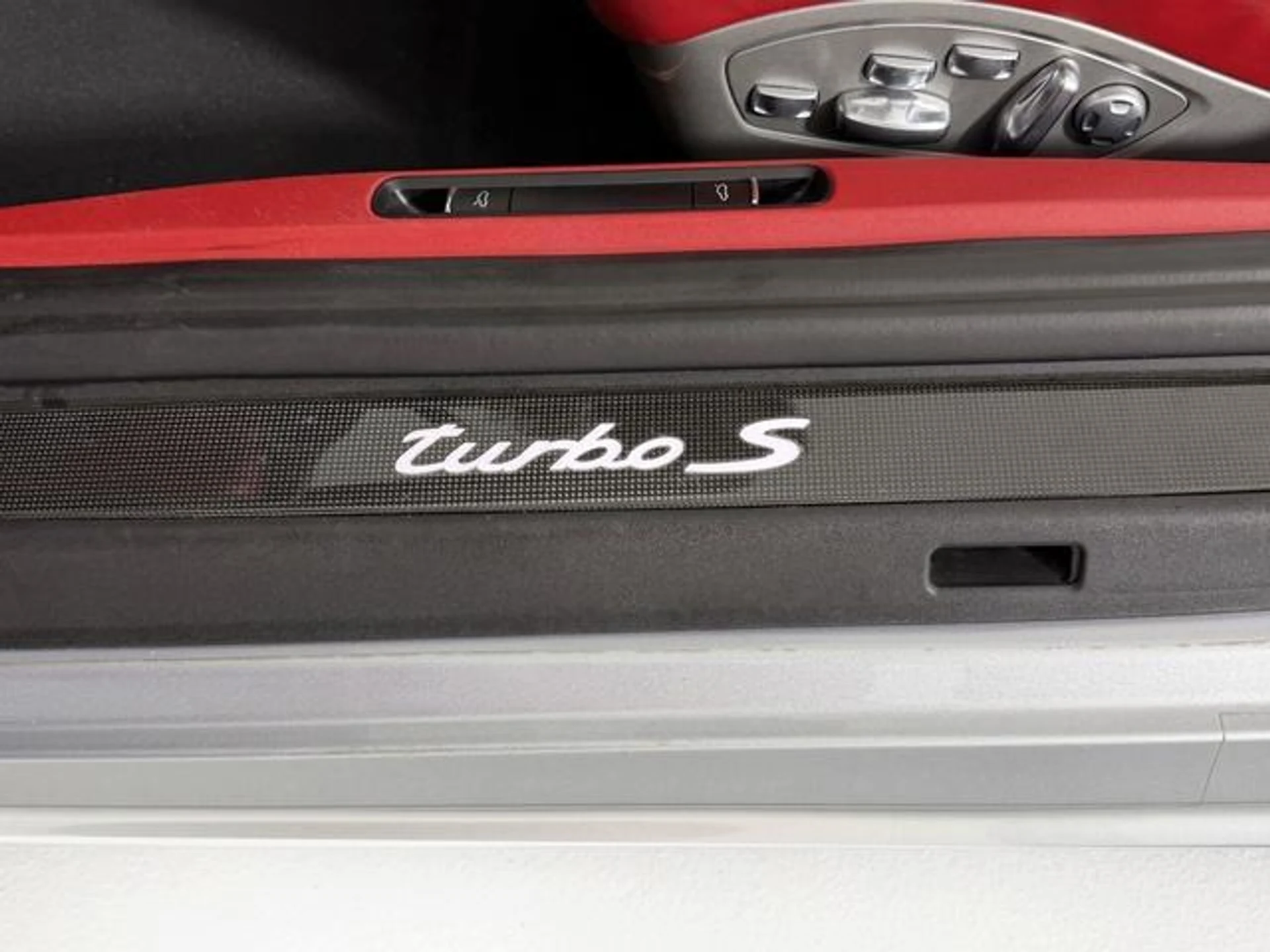 mph021_192557618_0_SHUV_Htau0_Im7z_SP_6om_w_Acx_P4_194d1cc2a3