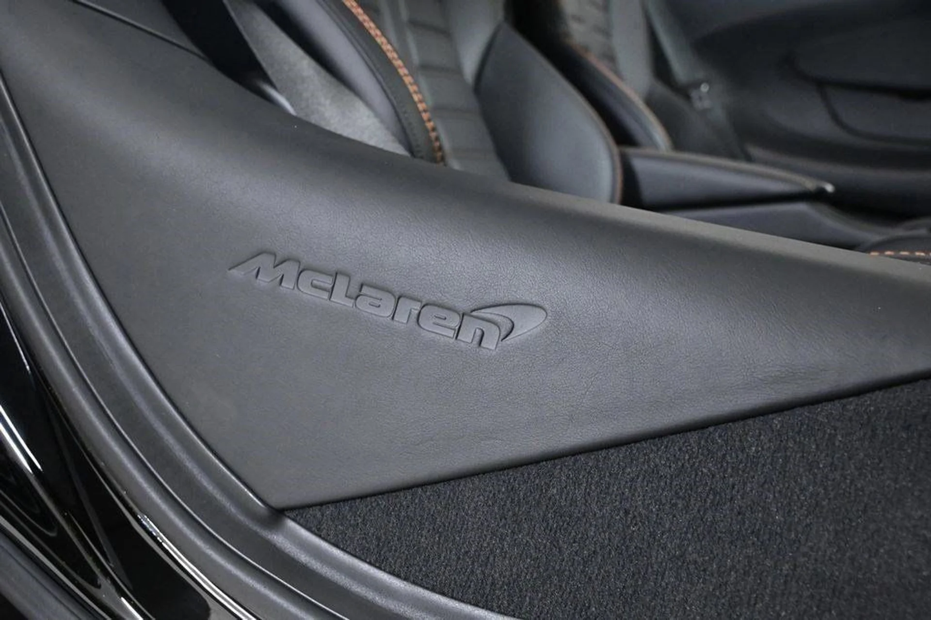 mph021_1926893444_new_2025_mclaren_gts_techluxcoupe_11350_22948321_21_1024_2e00035a52