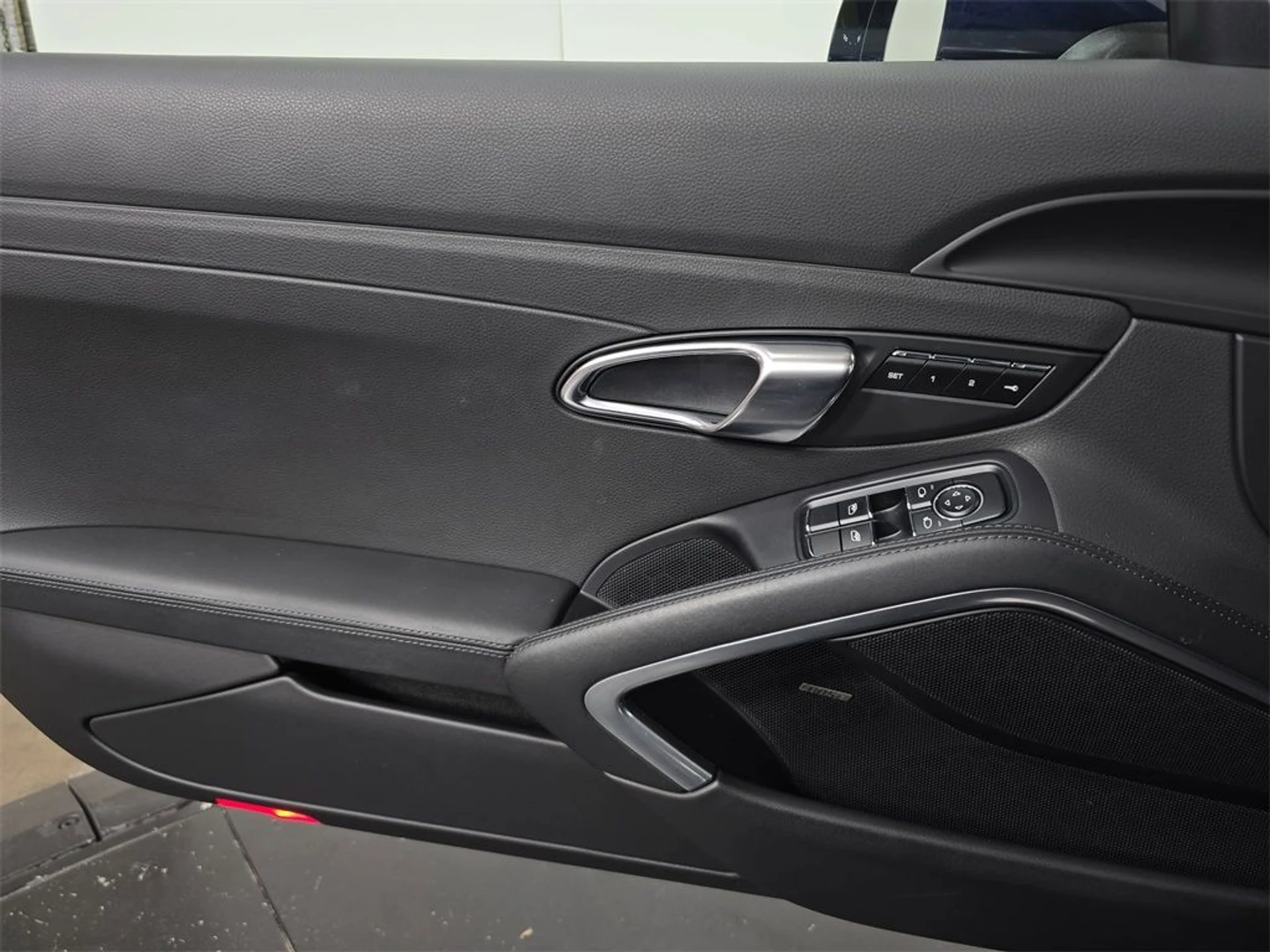 mph021_1939549828_aa2e1a444aaa56257cf7bbd2b29defdb_abdb05285f