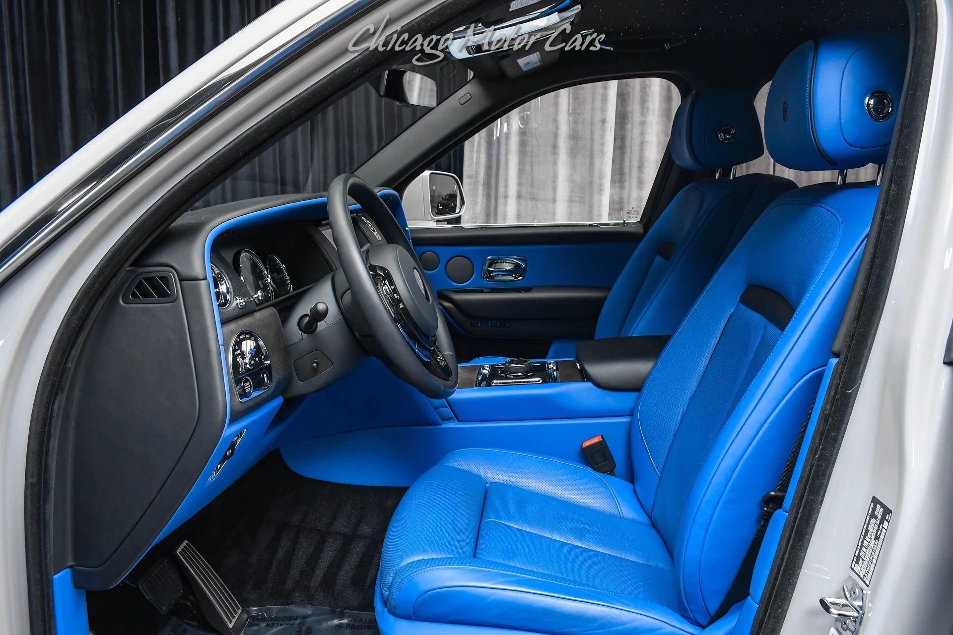 mph021_1946386216_13154_p22_l_afc0134e99