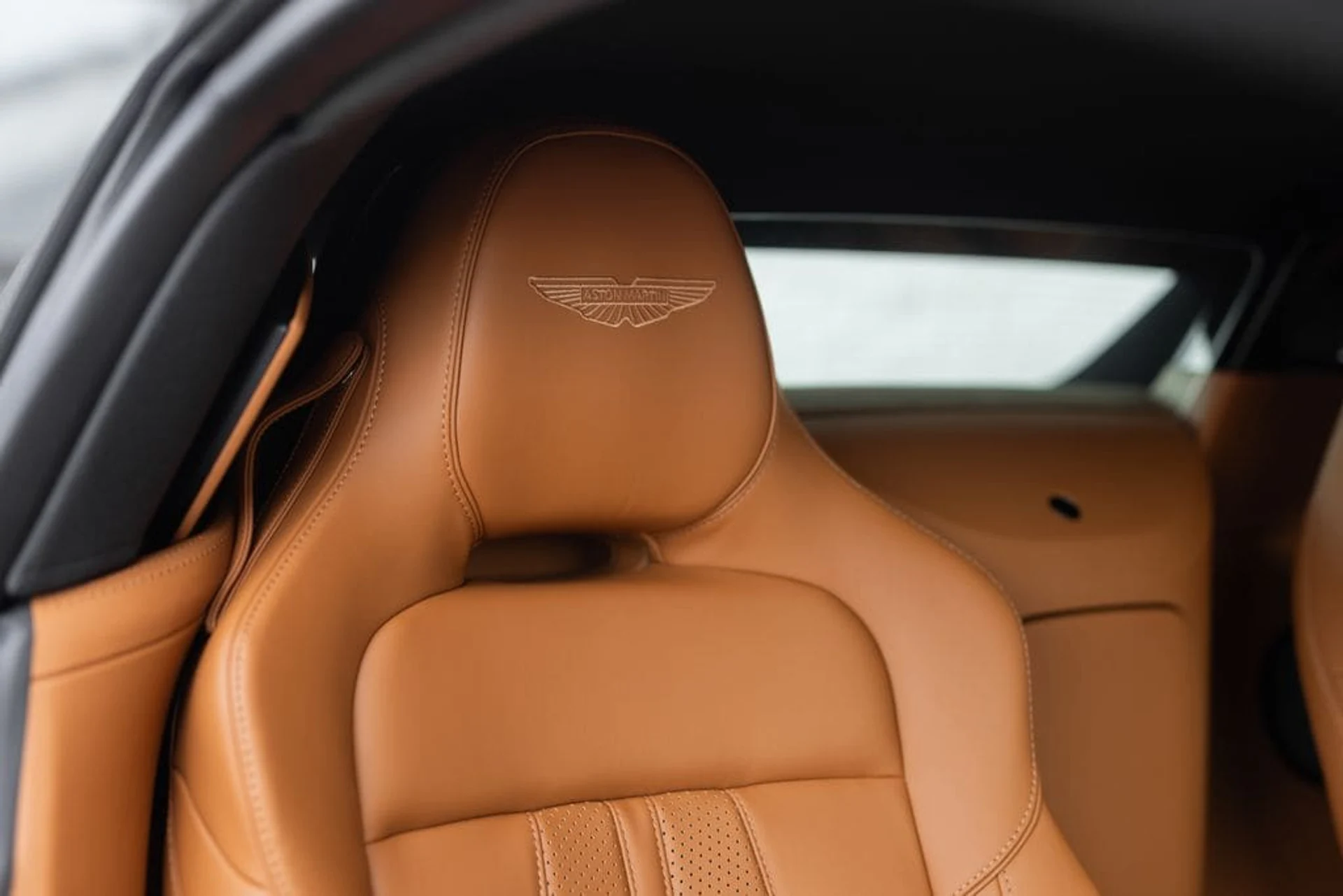 mph021_1951673417_6323b9b895027f602662a814baa7116dx_b112a2a370