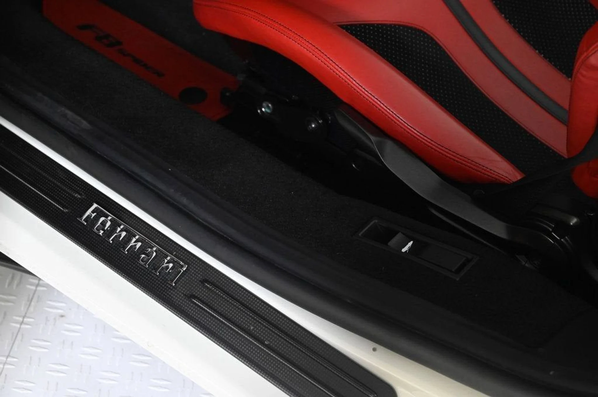 mph021_196654443_a54f3d65980e42a7bf2869a52af8164c_647670f347