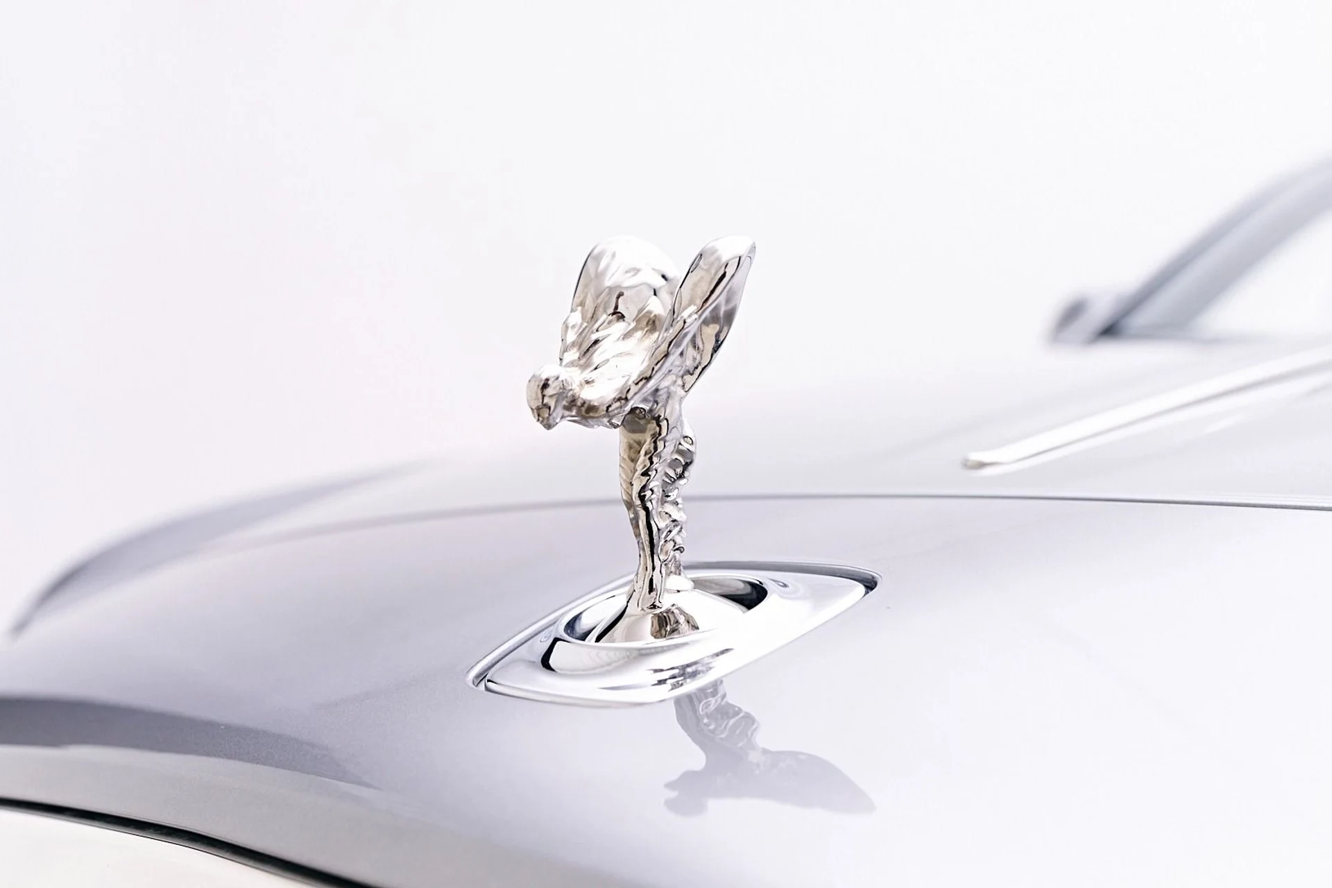 mph021_1966554214_Used_2019_Rolls_Royce_Ghost_Base_1744847276_f79fbbcc1f