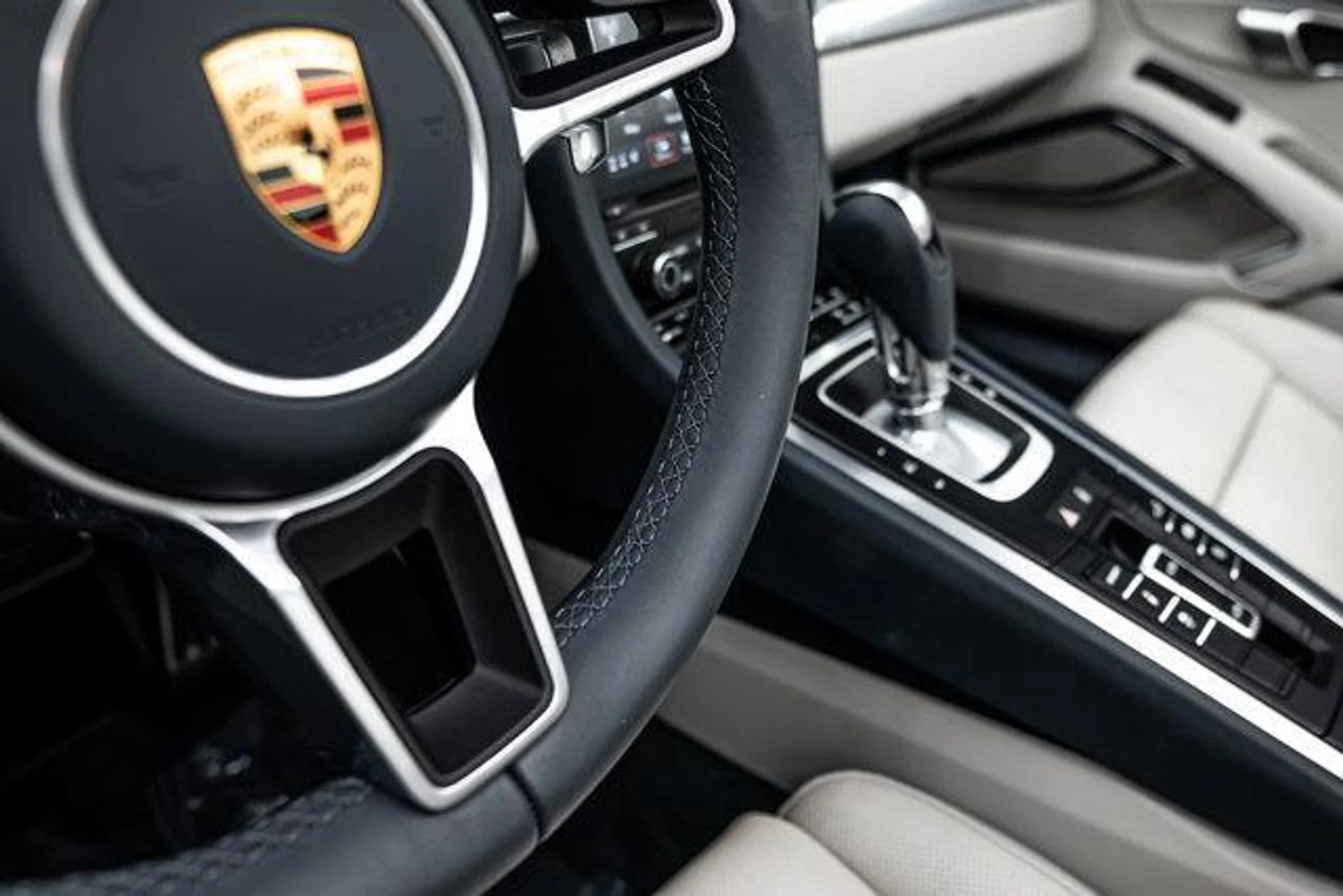 mph021_1971144198_v_Lkj_W_Qs8_Gqvl_G_Tm_Xau_C_Aw31e_YC_4_7e1a32e49b