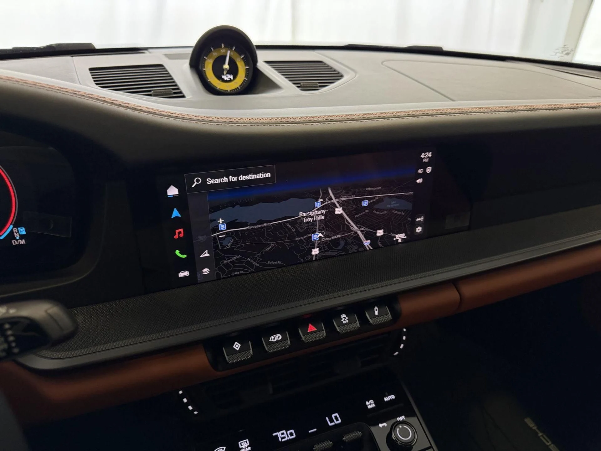 mph021_1976488597_07e43b6d2a72ed462a623ae76b555138x_220efd80b5