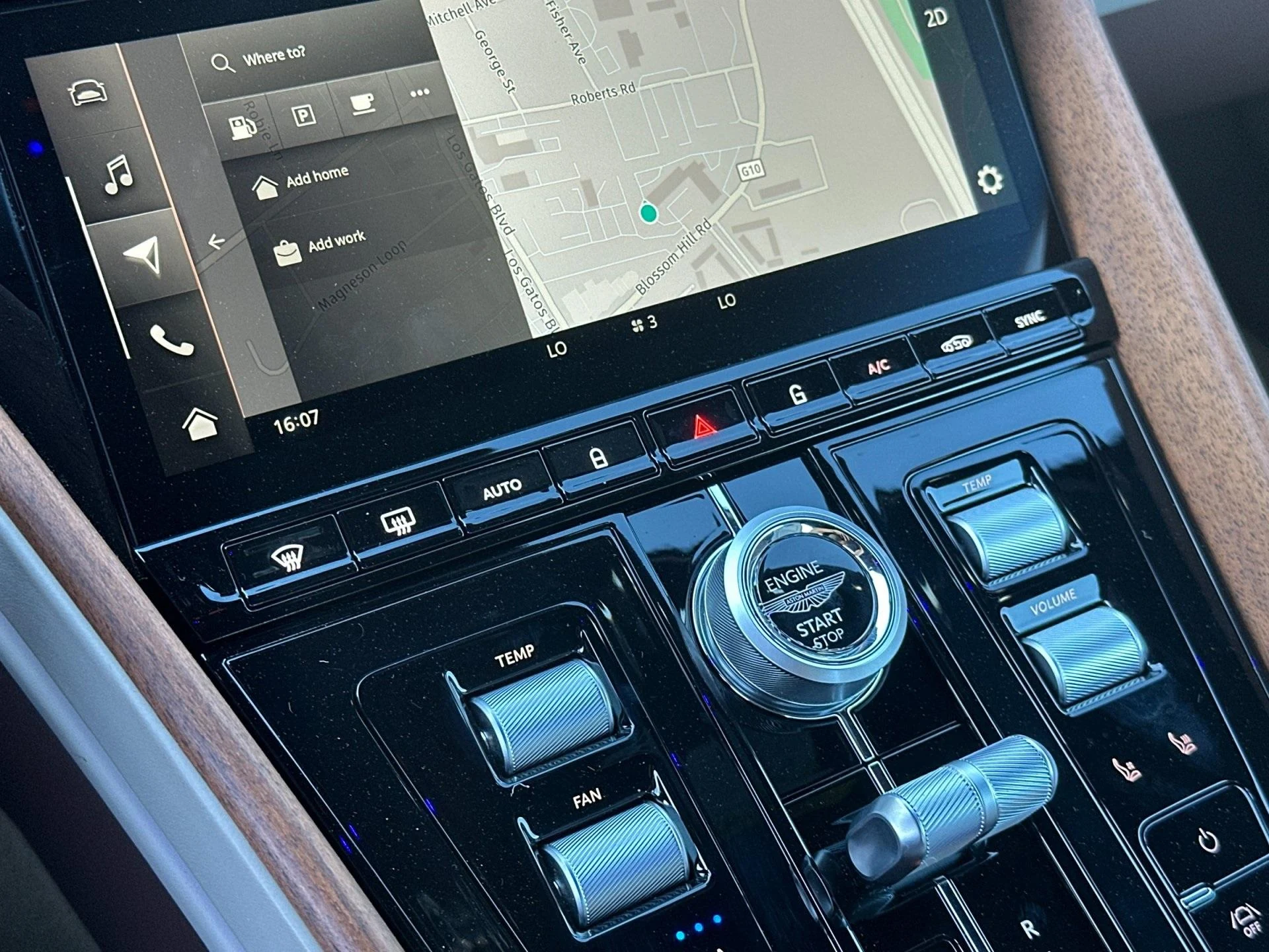 mph021_197897884_New_2025_Aston_Martin_DB_12_1761746954_a65ca71ec0