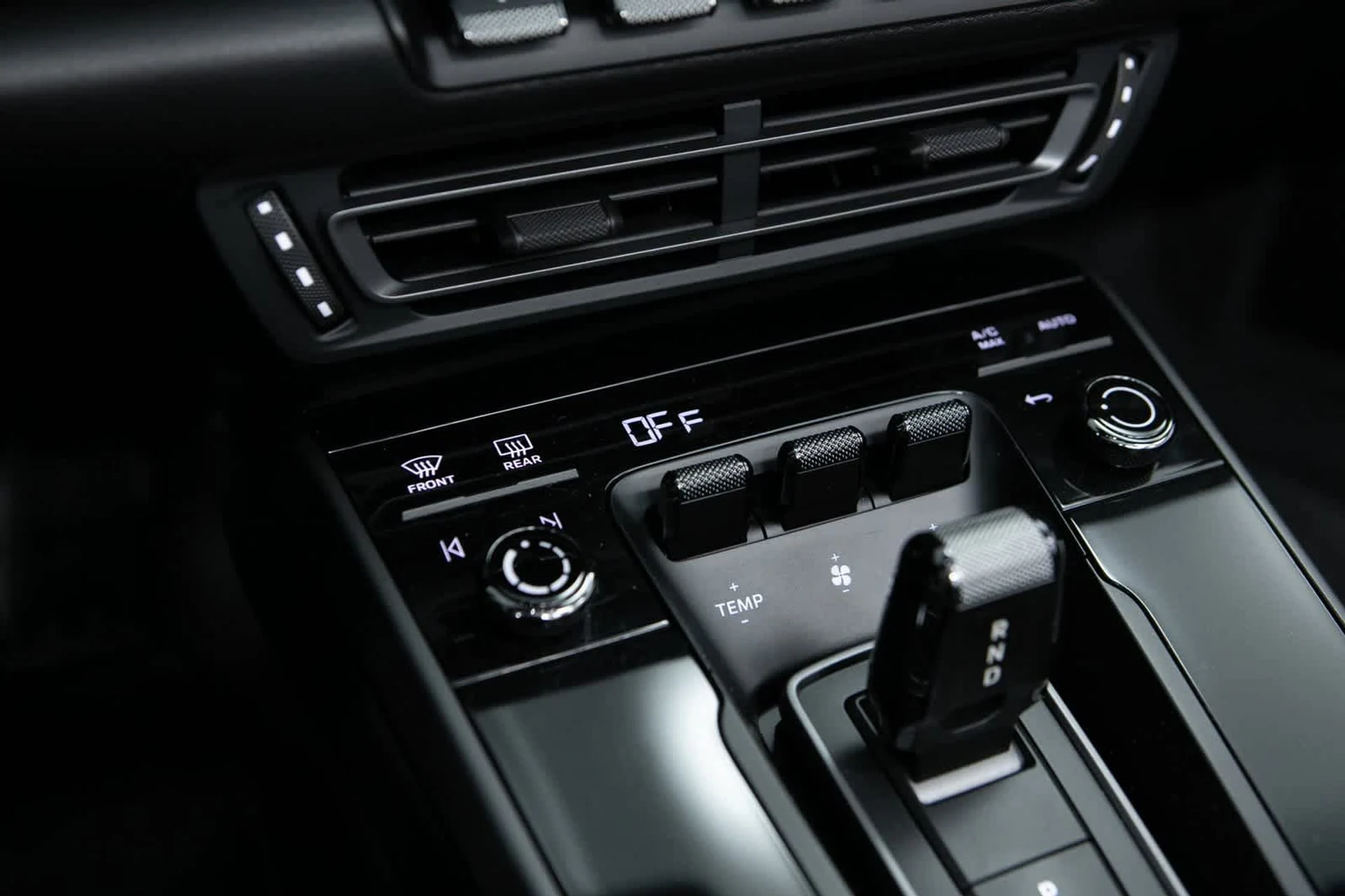 mph021_1983322759_77b1fd038ebf3c7e0e08d0e93f23676ax_97900f6c13