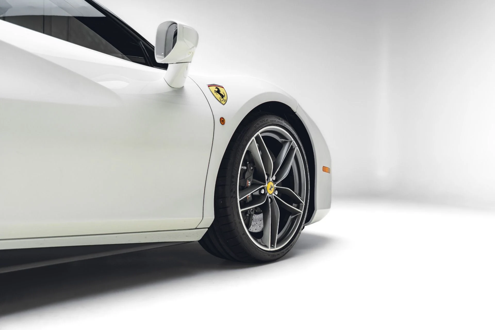 mph021_1985372680_Used_2018_Ferrari_488_GTB_1781823499_b5490e2cb4