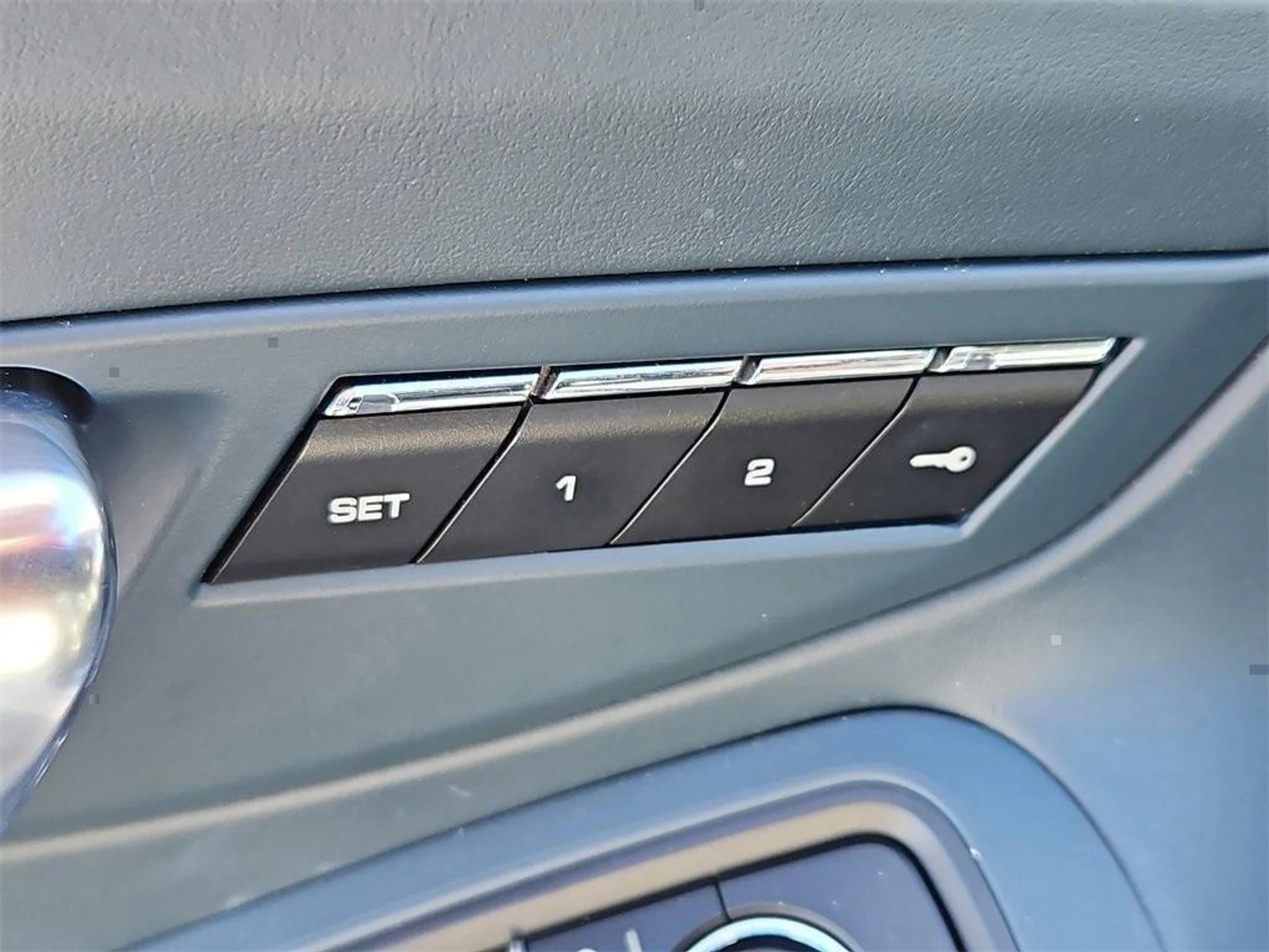 mph021_1987053153_qz_QK_6_U_Mvkwwjlmwf_C8_O5mwg9cu_Y_f73f6ef017